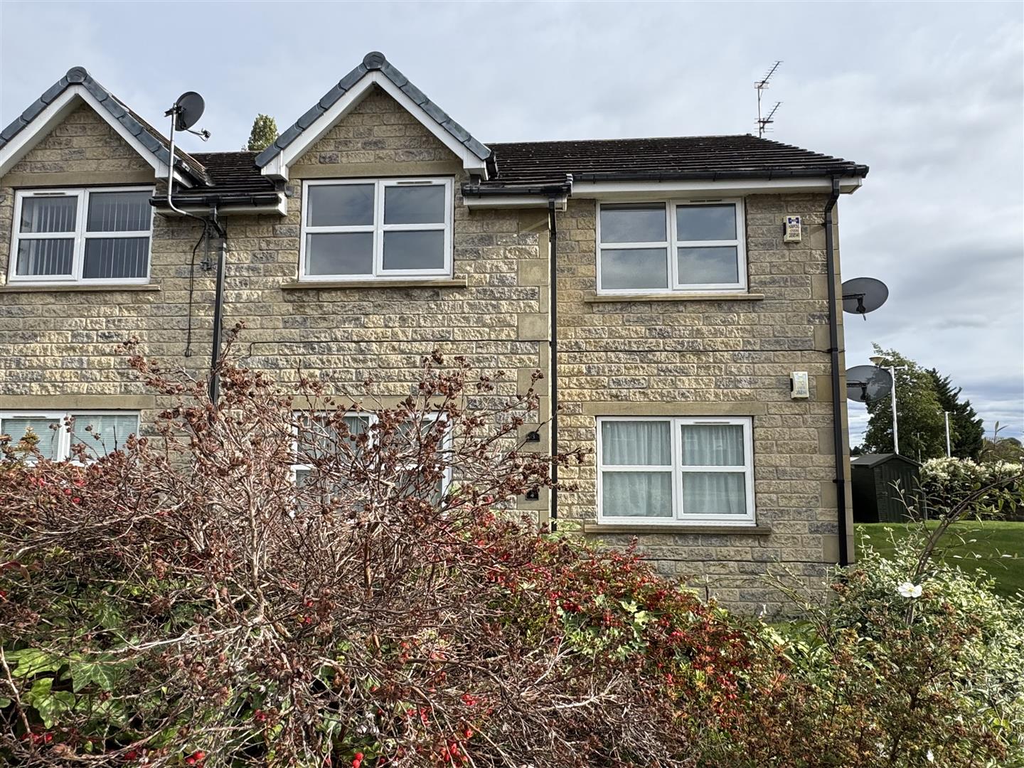 Wells Court, Mapplewell, Barnsley, S75