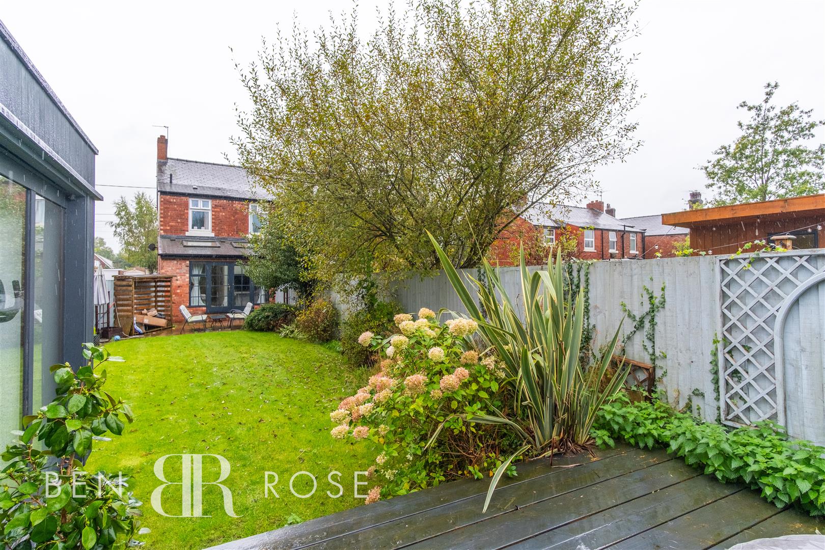 Property in Chapel Lane, Longton, Preston, PR4 5WA