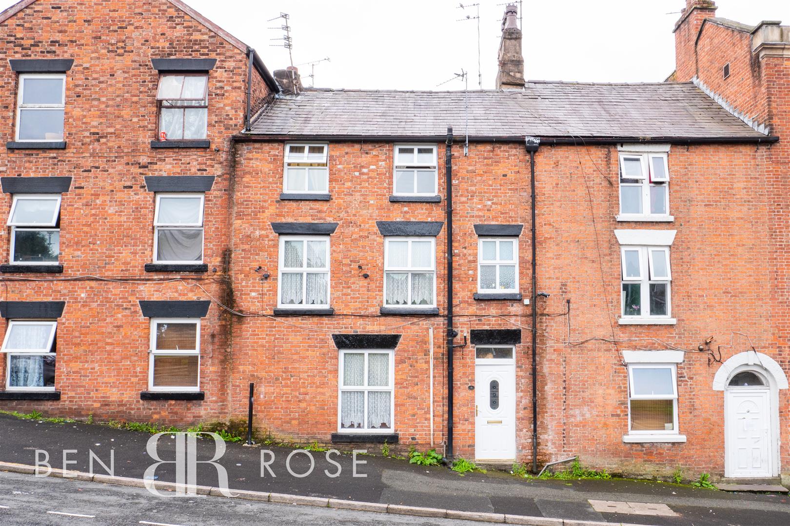 Property in Hollinshead Street, Chorley, Lancashire, PR7 1EP