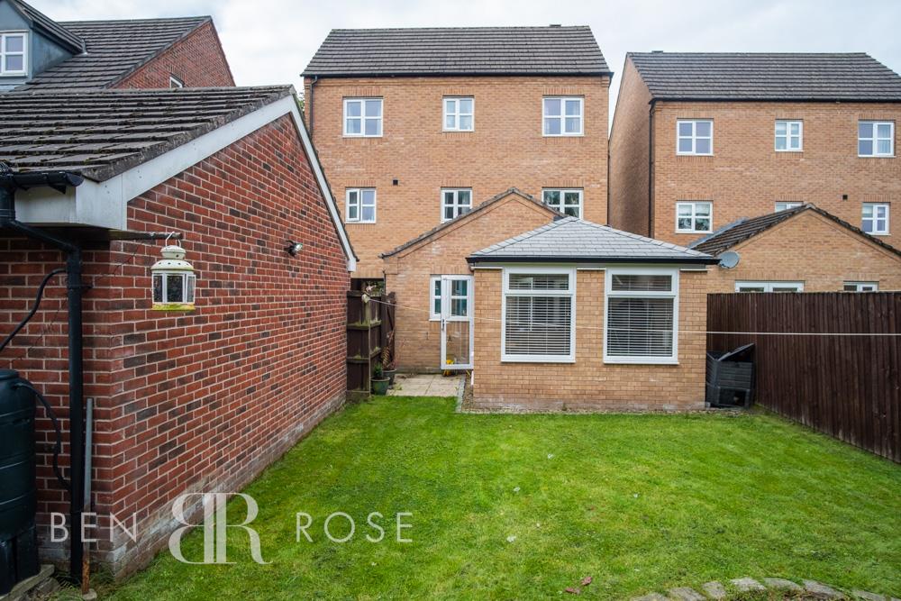 Property in Haworth Road, Chorley, Lancashire, PR6 9FG