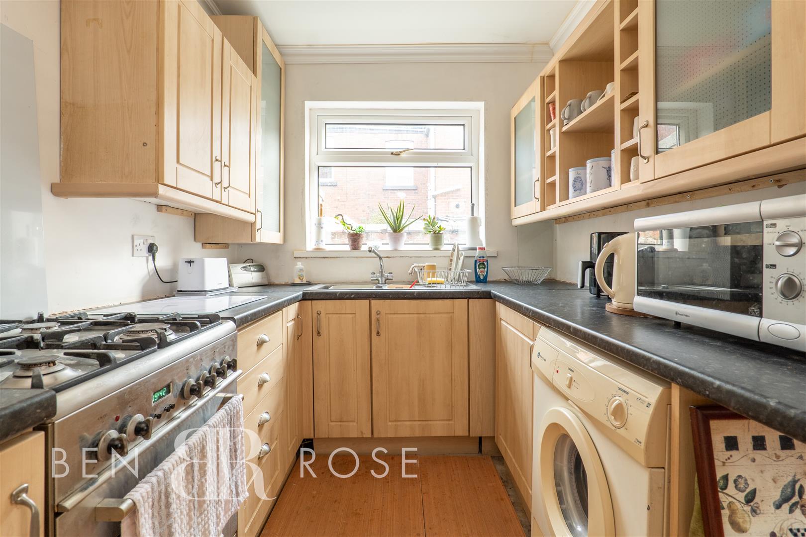 Property in Hamilton Road, Chorley, Lancashire, PR7 2DL