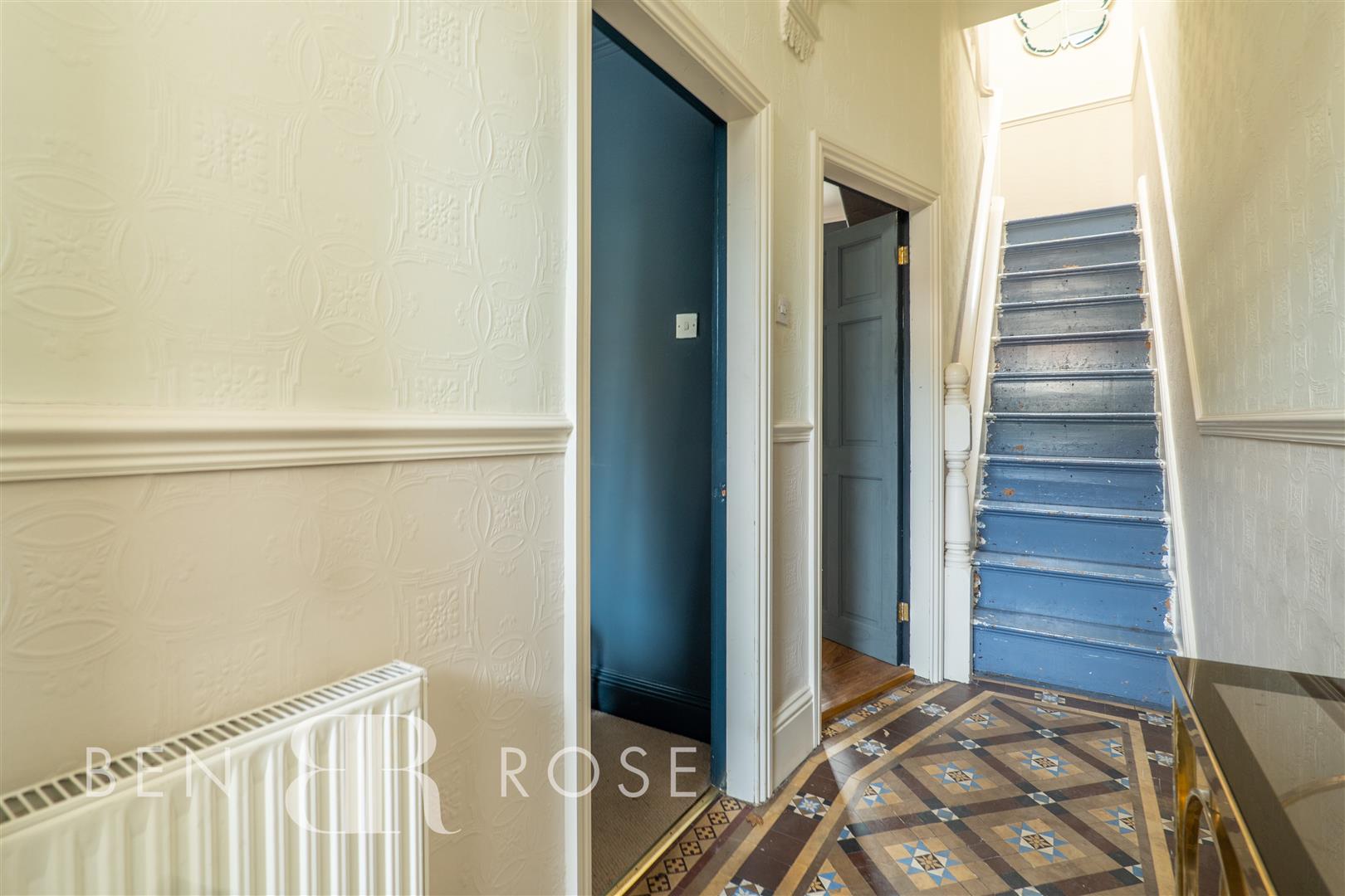 Property in Park Road, Chorley, Lancashire, PR7 1QX