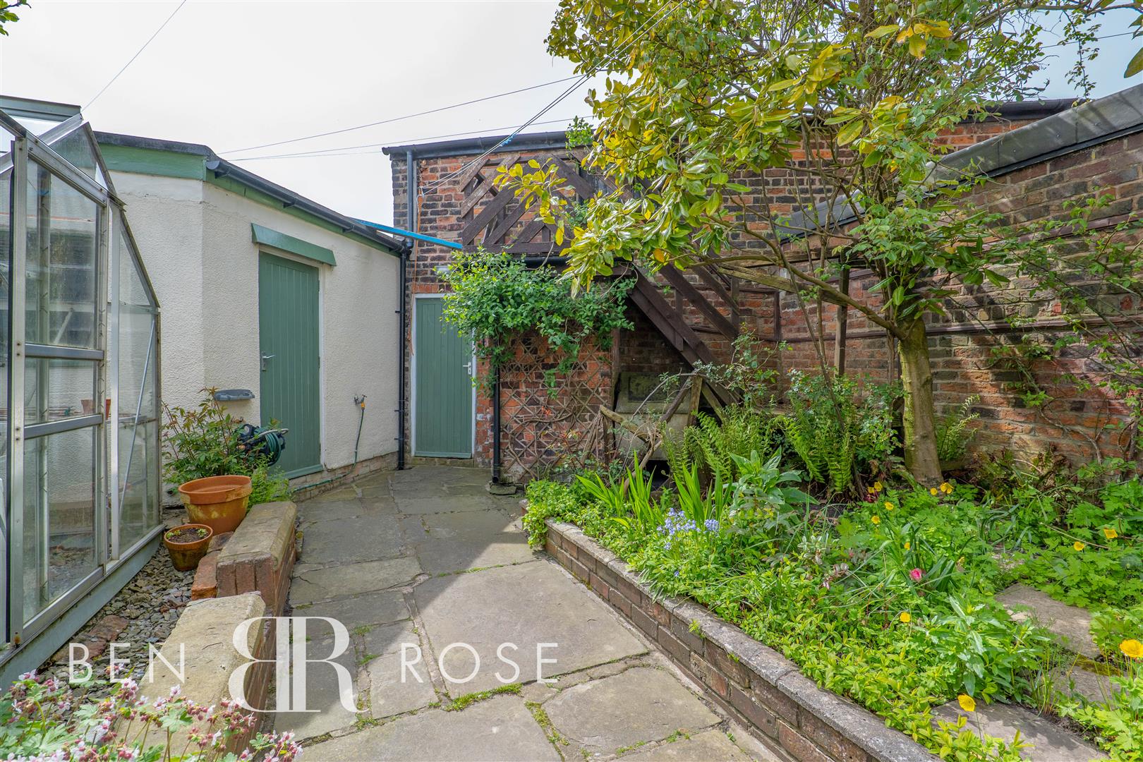 Property in Bolton Road, Chorley, PR7 3EZ