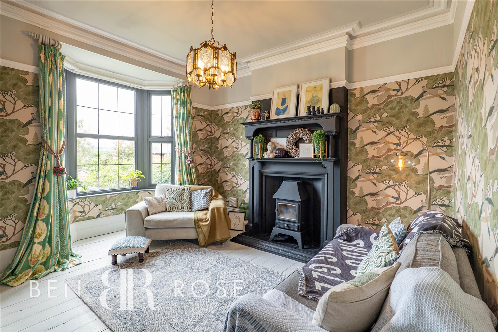 Property in Bolton Road, Chorley, PR7 3EZ