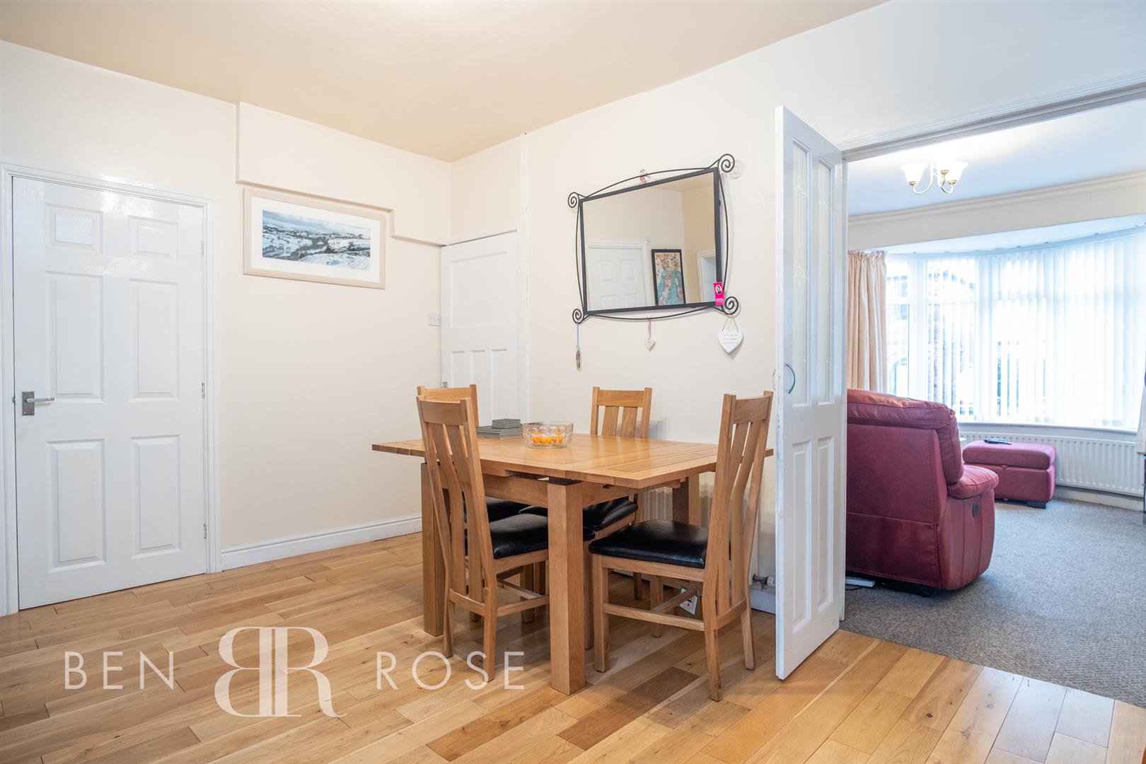 Property in Ash Grove, Chorley, PR7 3HZ