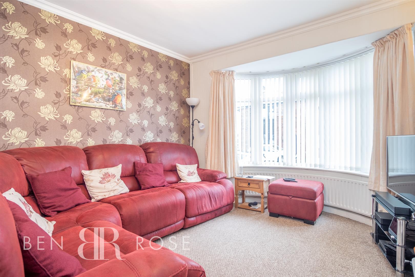 Property in Ash Grove, Chorley, PR7 3HZ