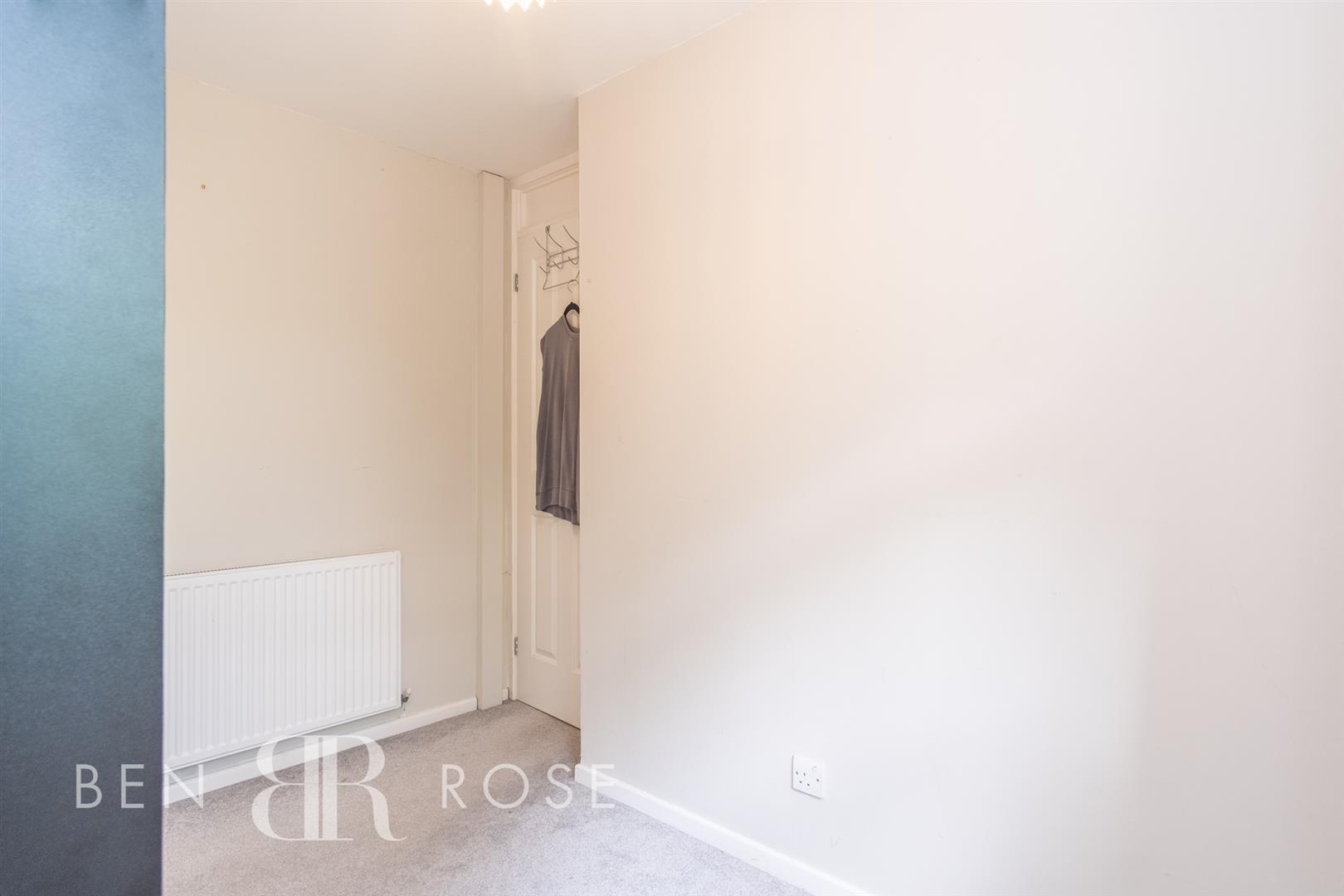 Property in The Oaks, Chorley, Lancashire, PR7 3QT