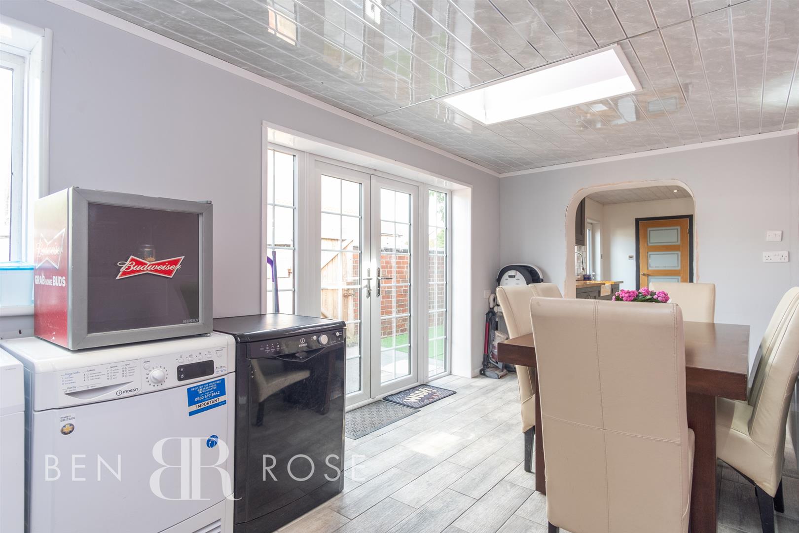 Property in Weldbank Lane, Chorley, PR7 3NQ