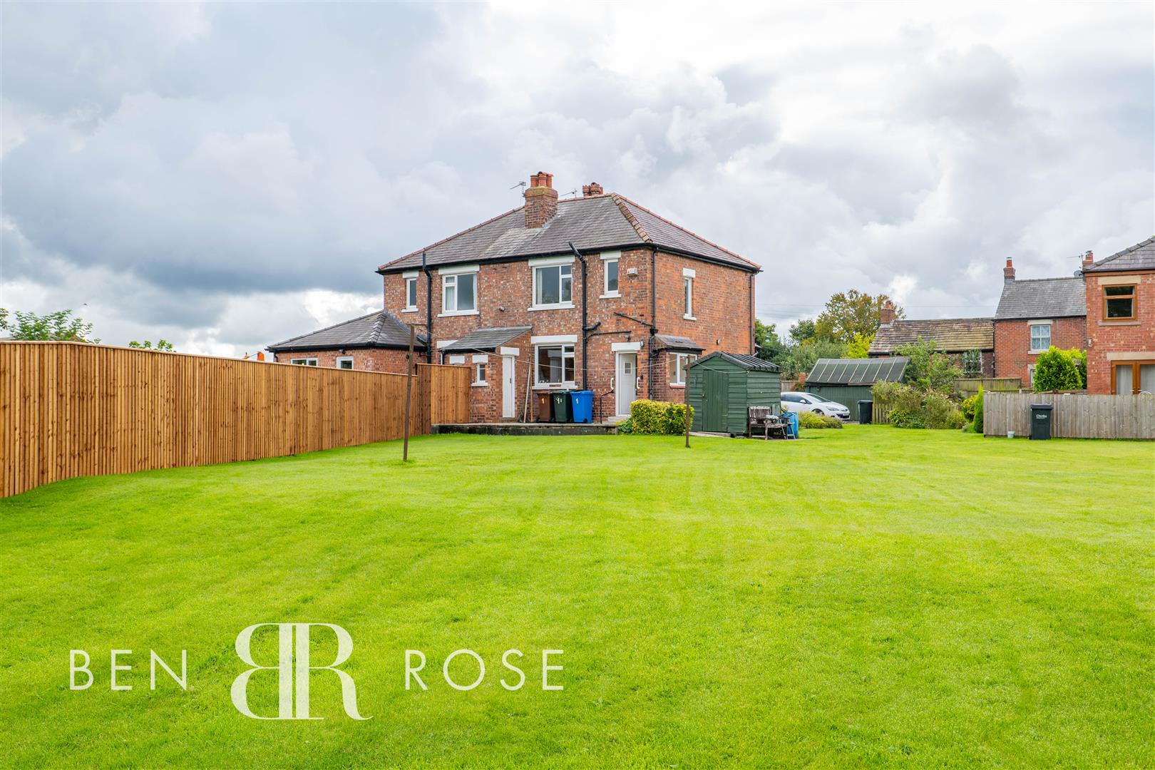 Property in Parr Lane, Eccleston, Chorley, PR7 5SL