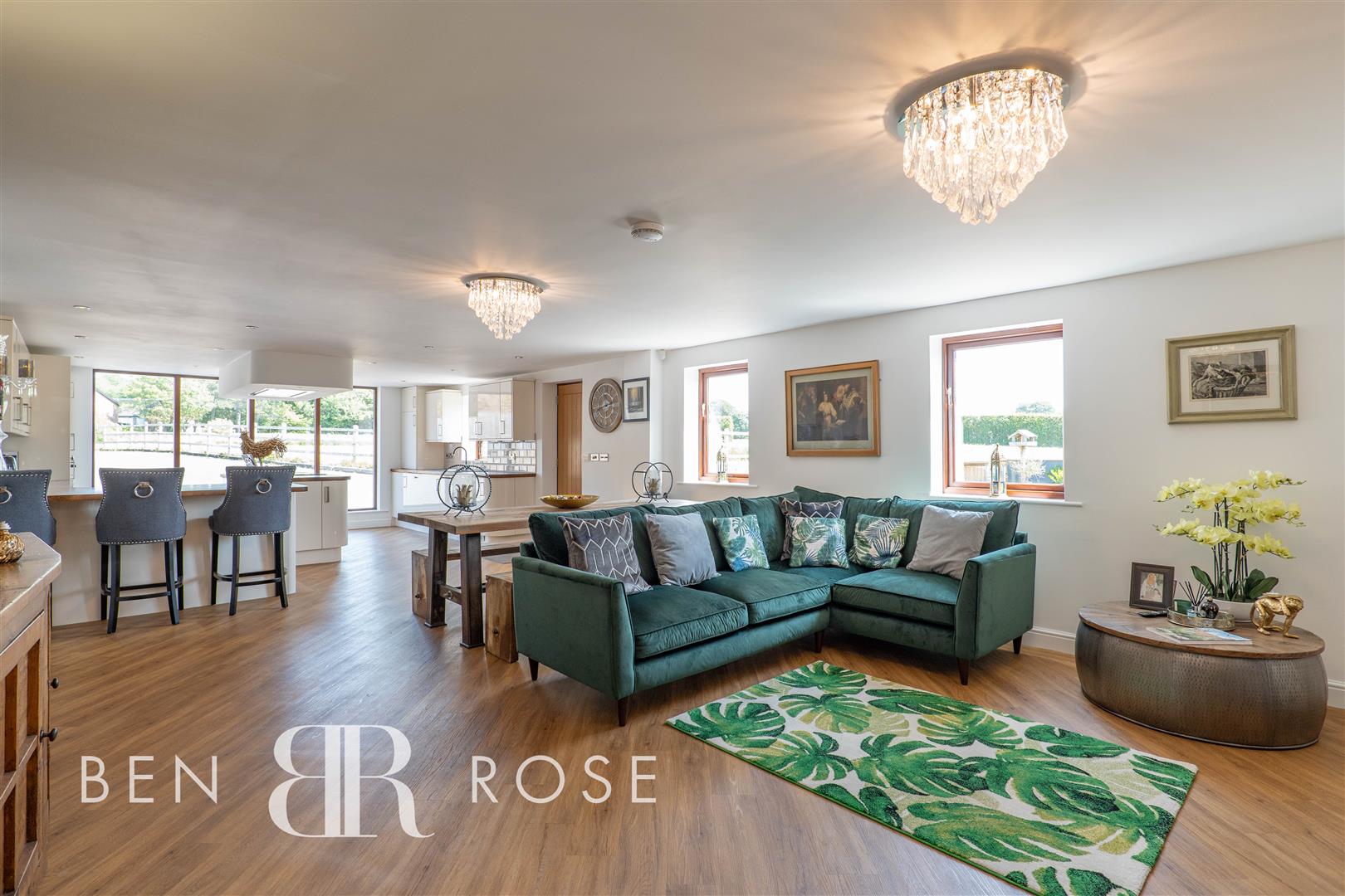 Property in Dawbers Lane, Euxton, Chorley, Lancashire, PR7 6EA