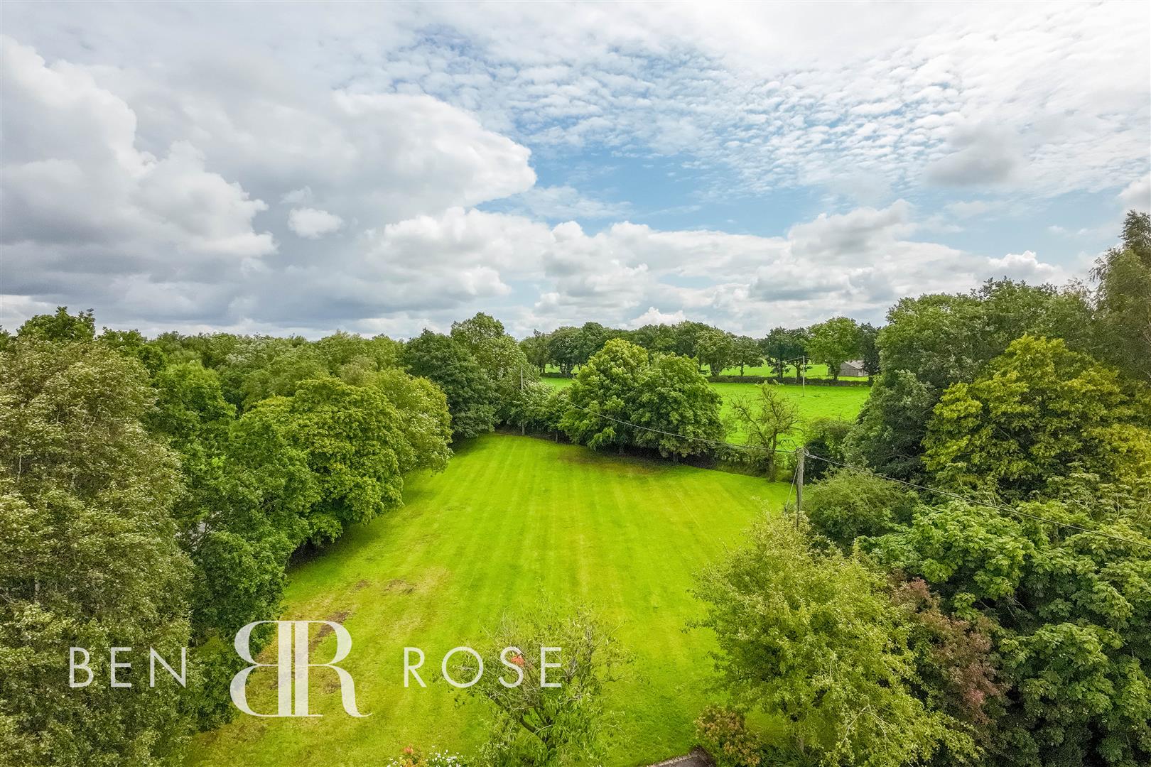 Property in Dawbers Lane, Euxton, Chorley, PR7 6EL