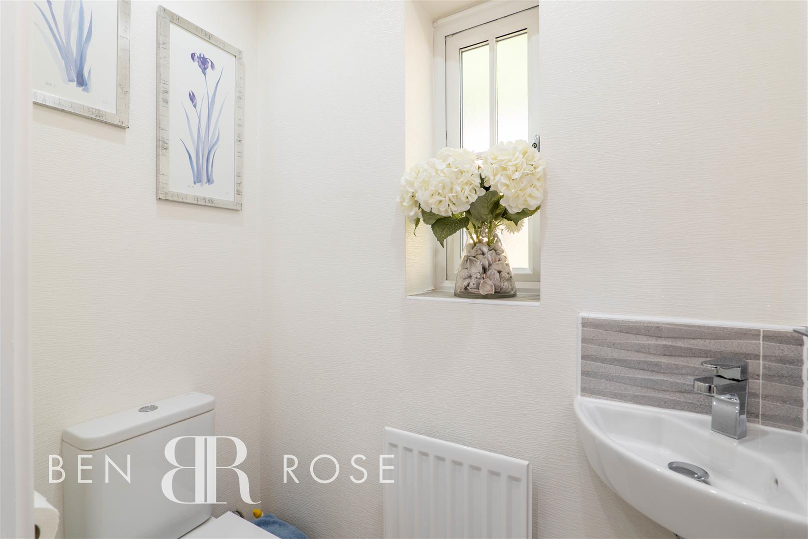 Property in Duxbury Manor Way, Chorley, PR7 3FJ