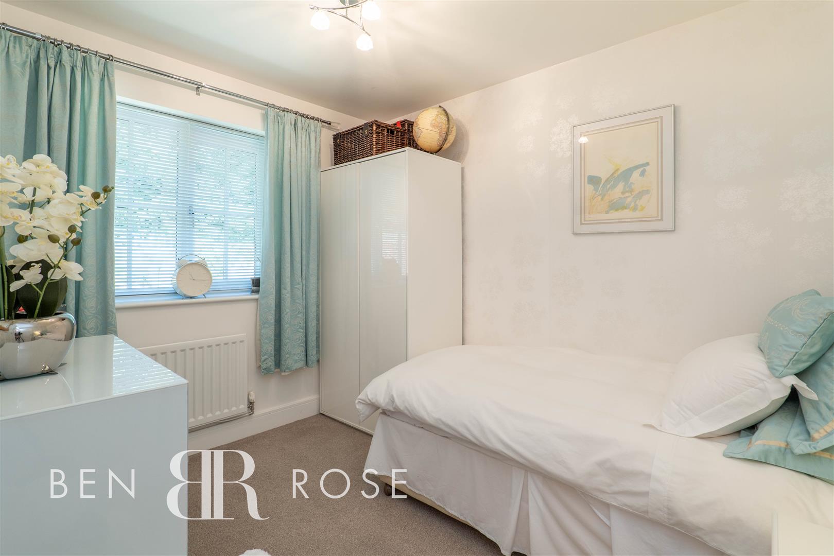 Property in Duxbury Manor Way, Chorley, PR7 3FJ