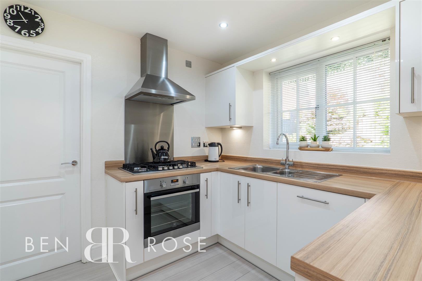 Property in Duxbury Manor Way, Chorley, PR7 3FJ