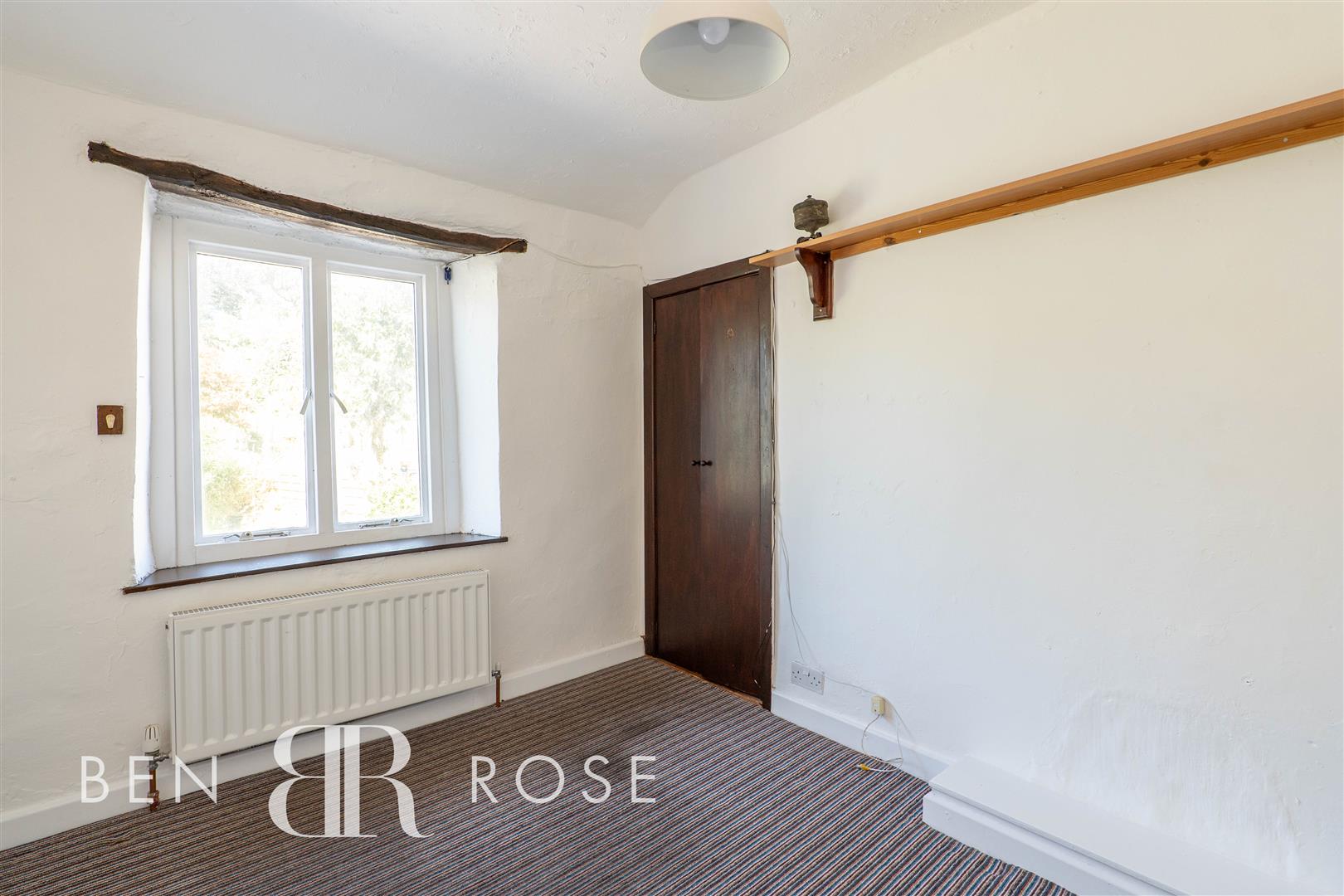 Property in Chorley Road, Withnell, Chorley, PR6 8JD