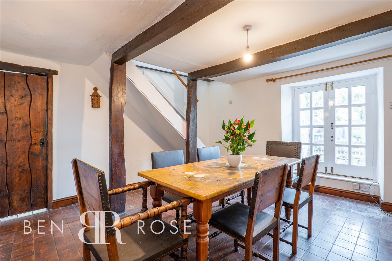 Property in Chorley Road, Withnell, Chorley, PR6 8JD