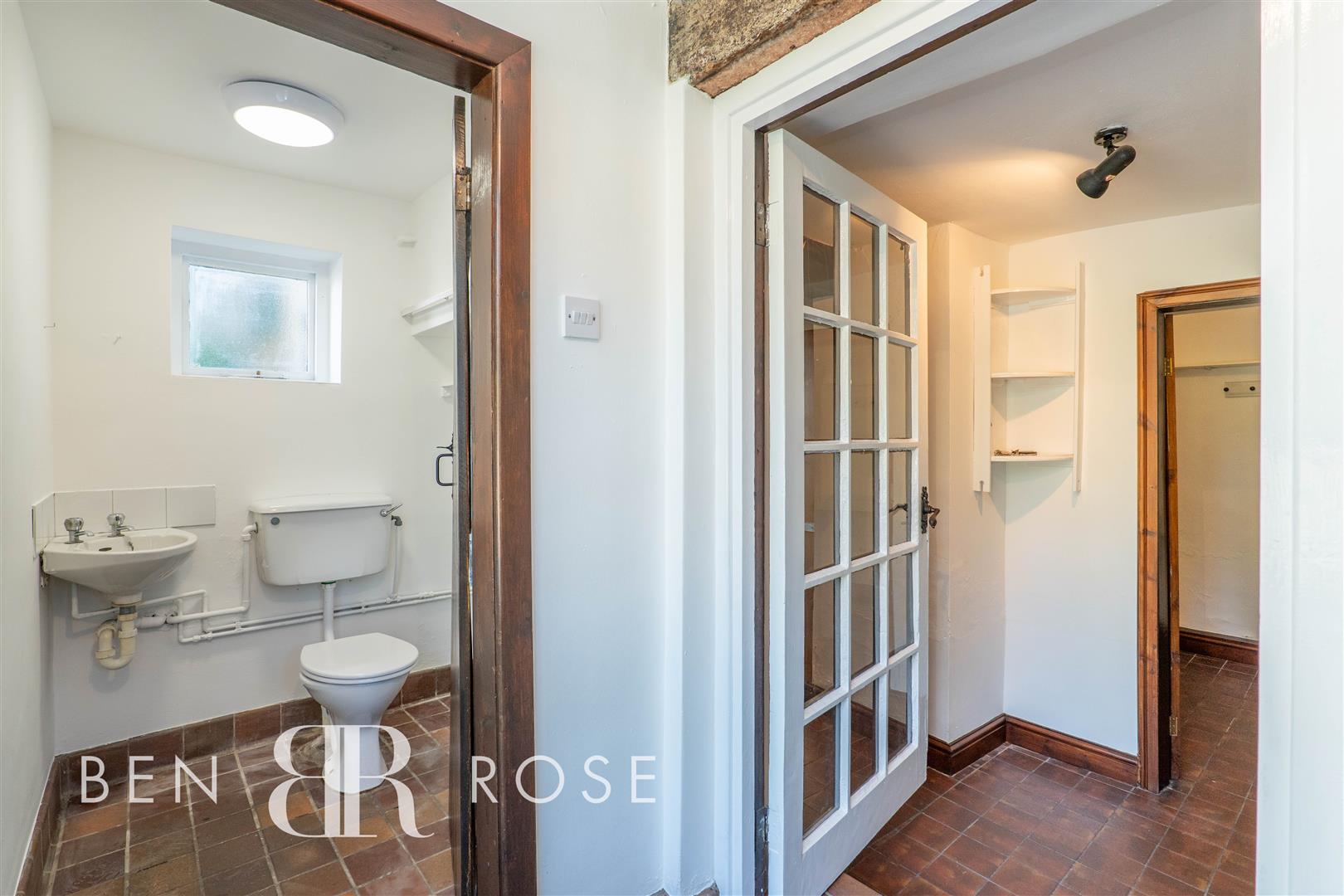 Property in Chorley Road, Withnell, Chorley, PR6 8JD