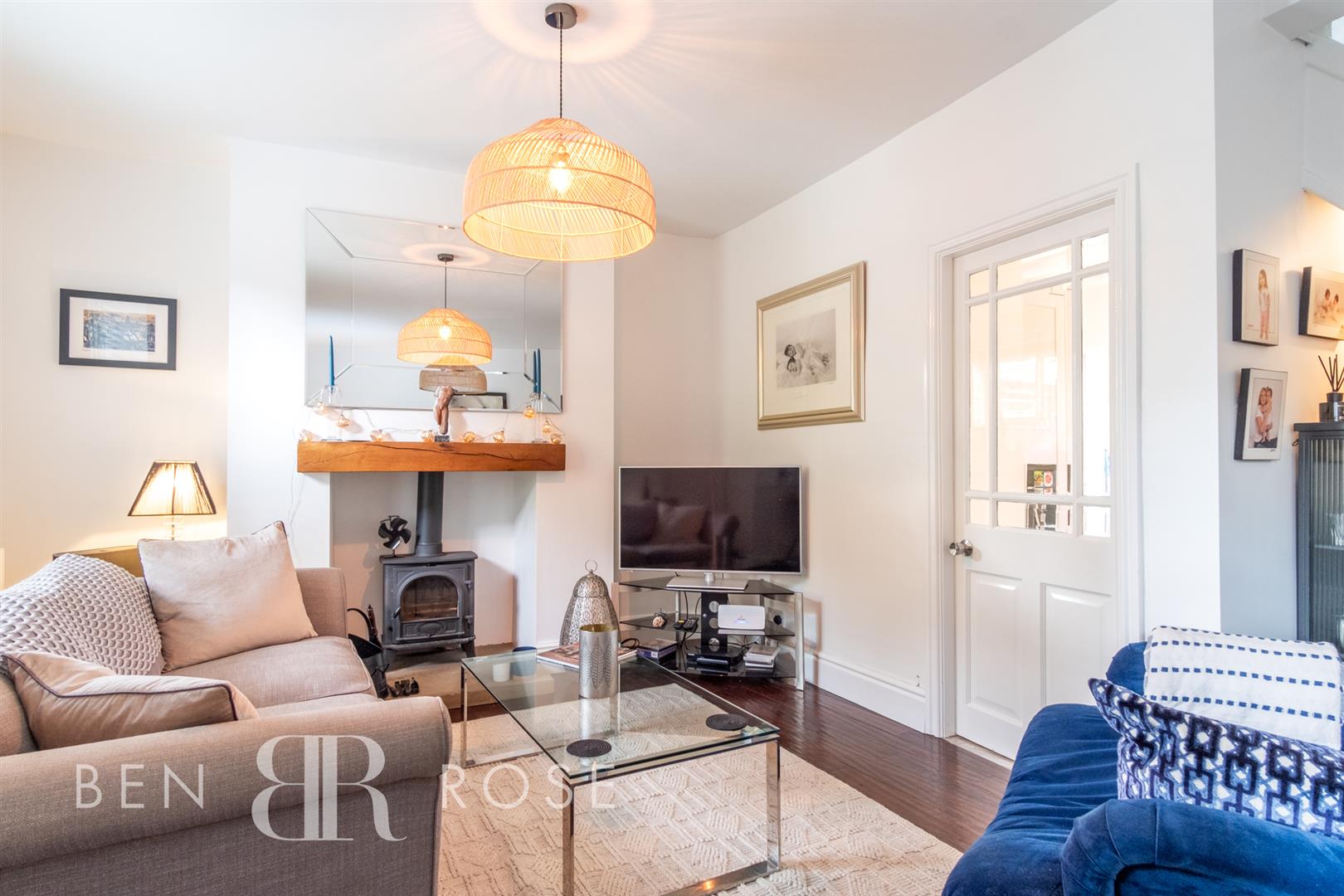 Property in Chorley Old Road, WhittleLeWoods, Chorley, Lancashire