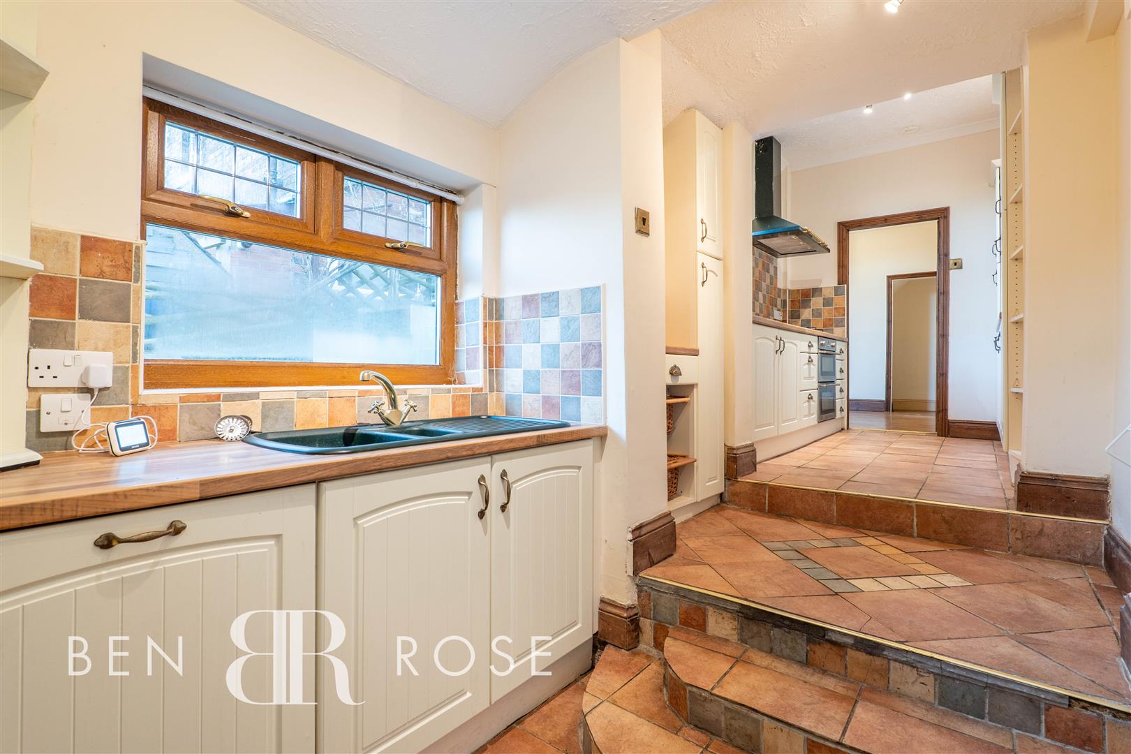 Property in Preston Road, Coppull, Chorley, Lancashire, PR7 5ED