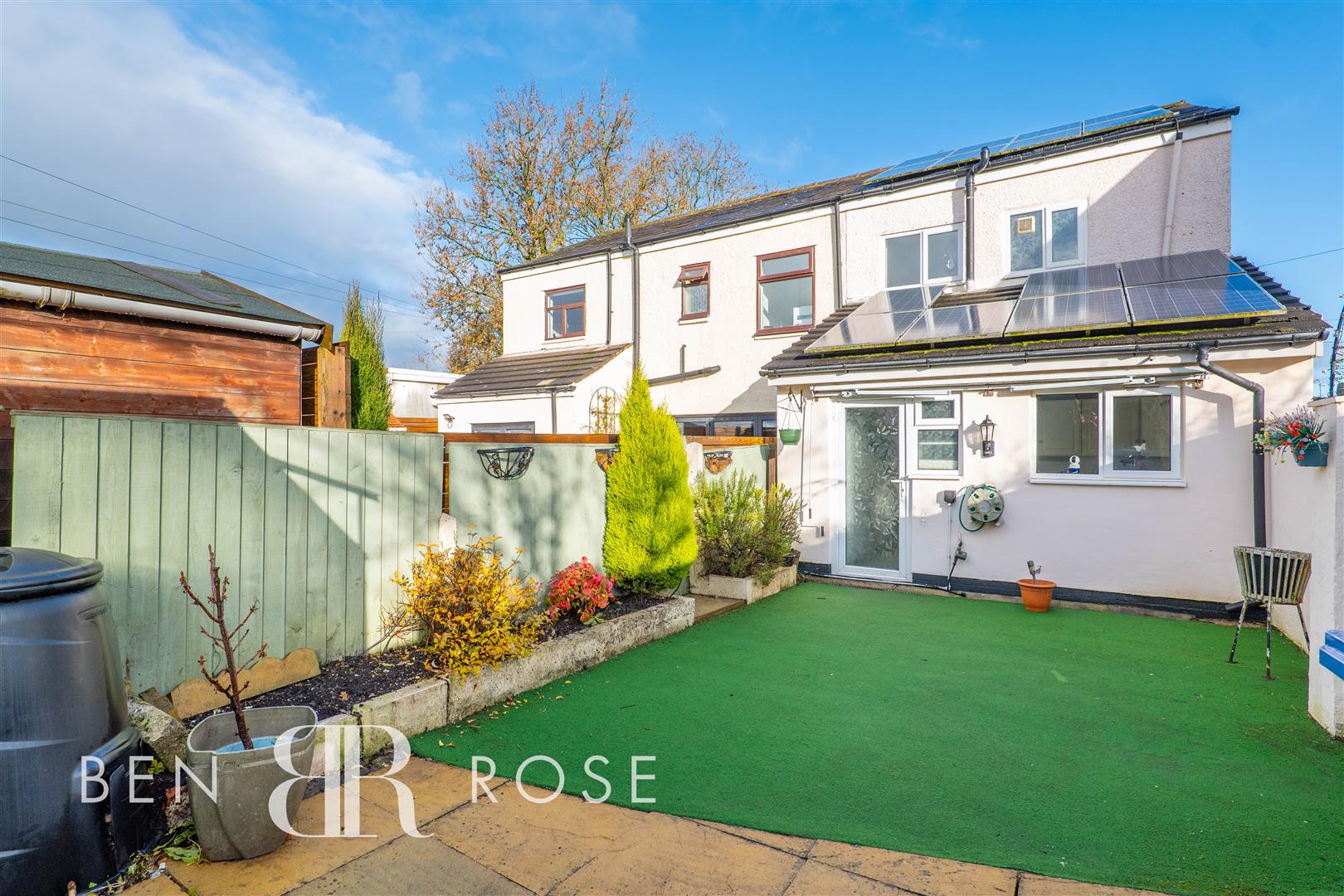 Property in Jolly Tar Lane, Coppull, Chorley, PR7 4BH