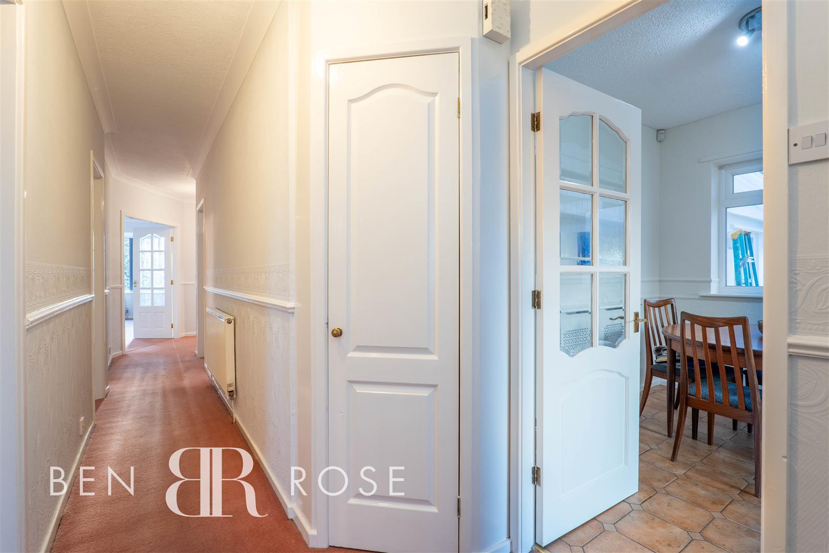 Property in Washington Lane, Euxton, Chorley, Lancashire, PR7 6DE