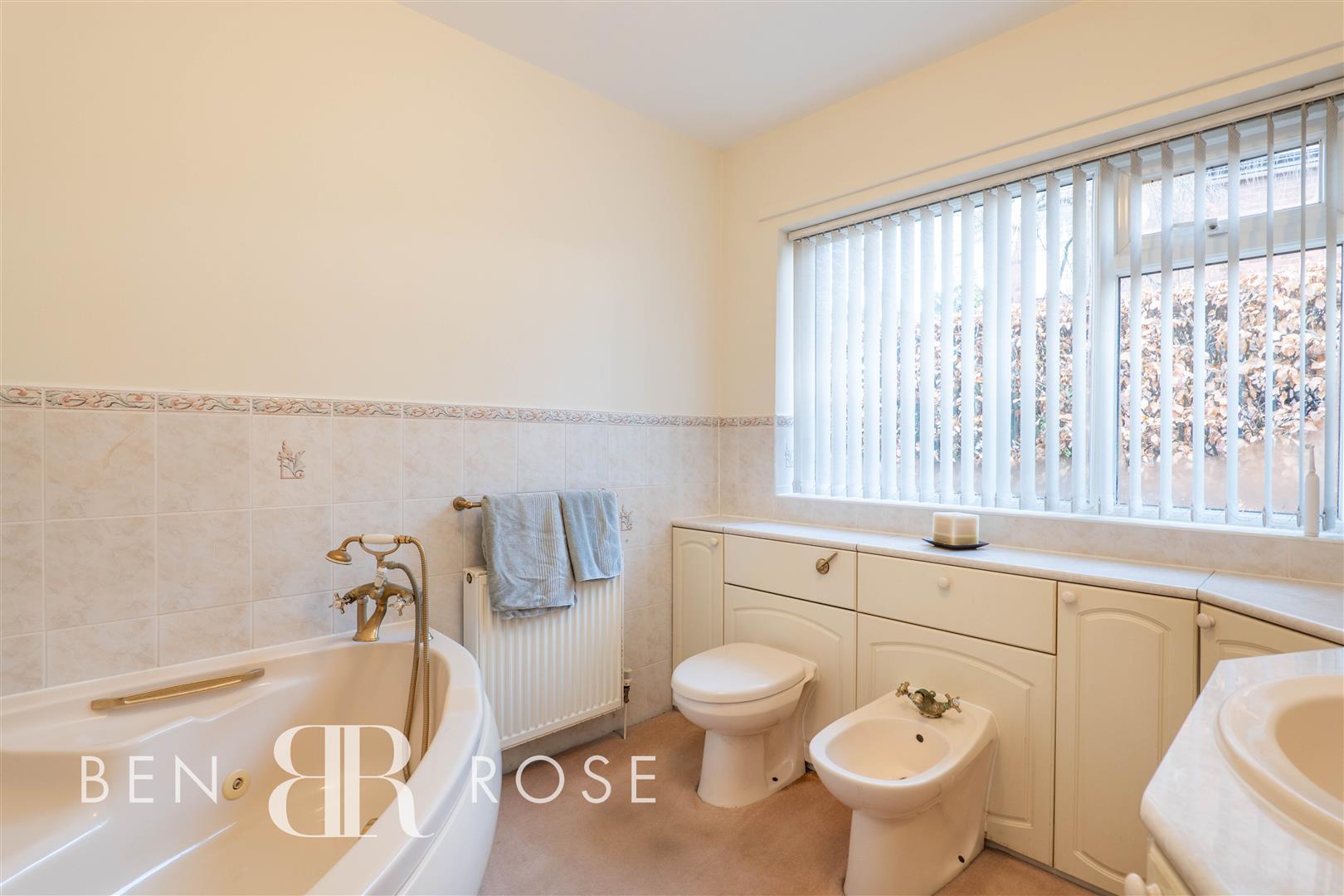 Property in Washington Lane, Euxton, Chorley, Lancashire, PR7 6DE