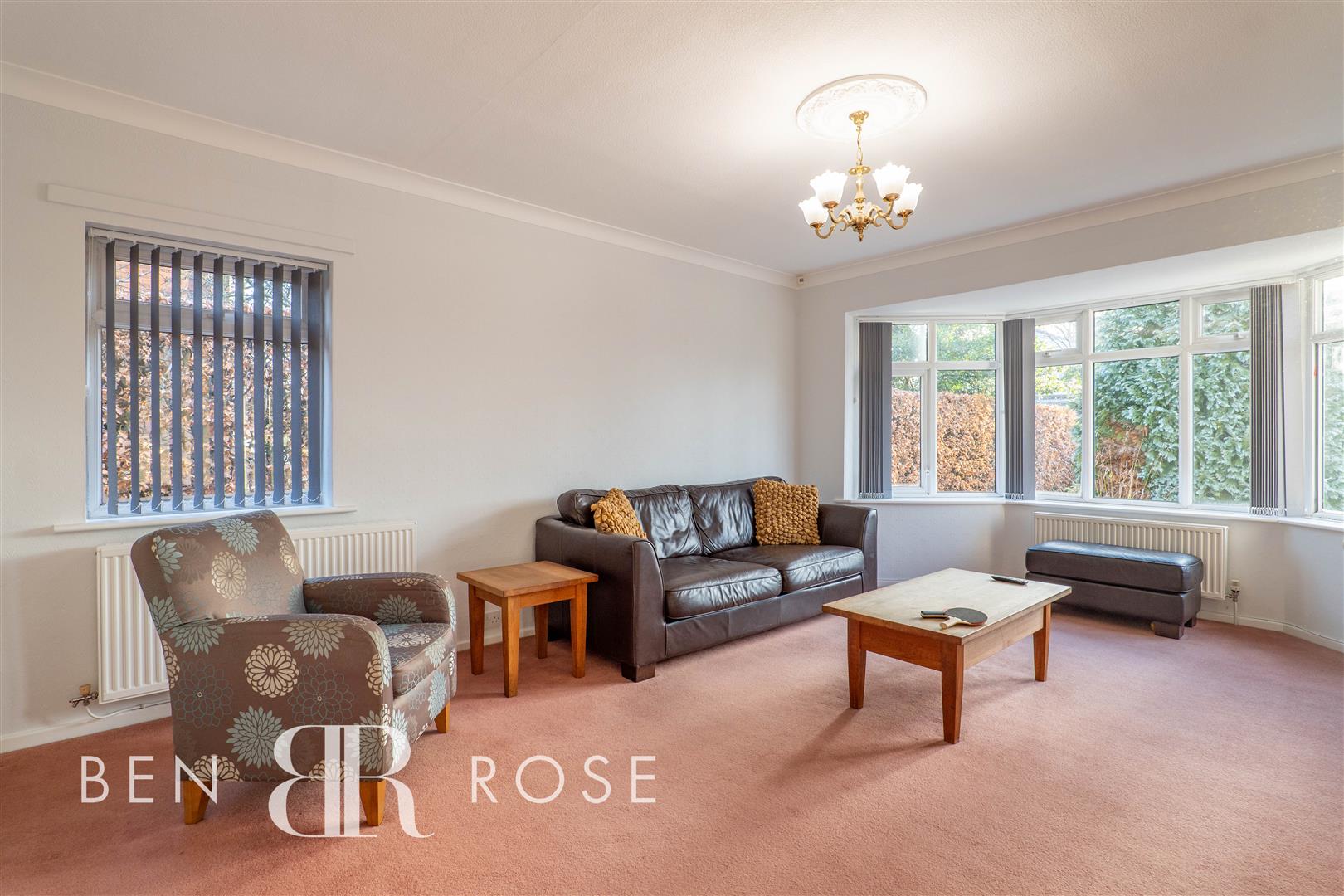 Property in Washington Lane, Euxton, Chorley, Lancashire, PR7 6DE