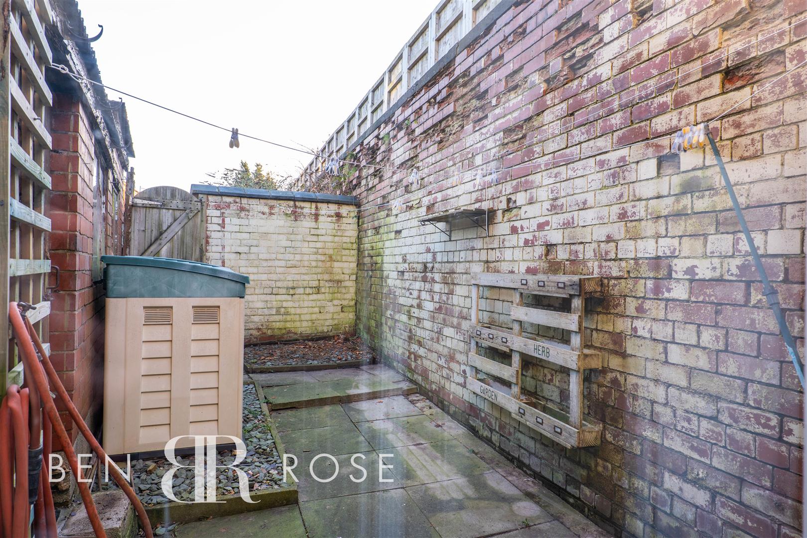 Property in Eaves Lane, Chorley, PR6 0TS