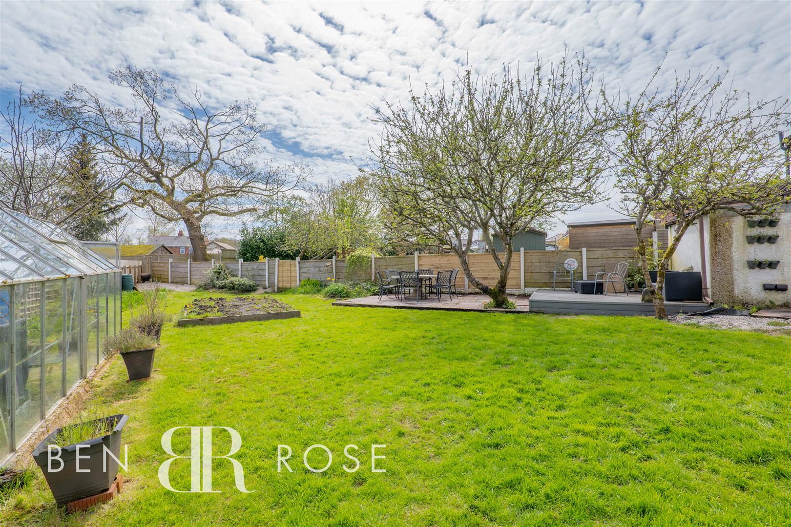 Property in West End Avenue, Coppull, Chorley, PR7 5DB