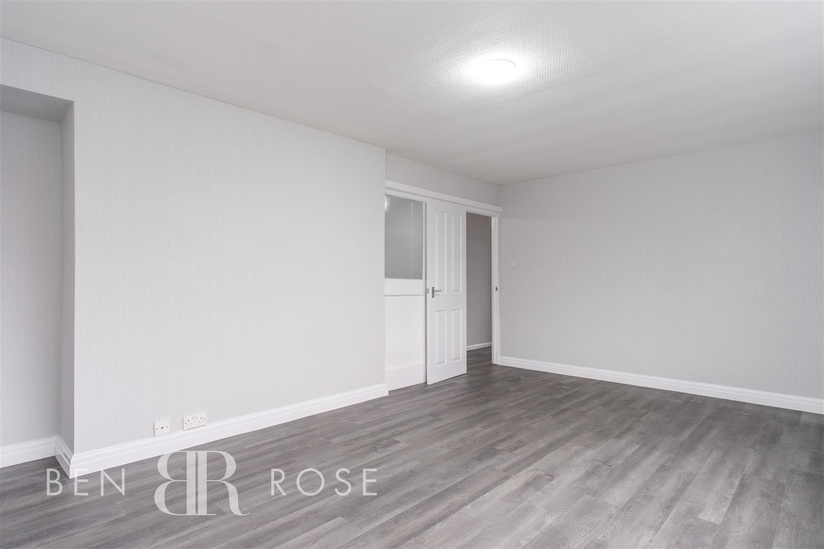 Property in Tristan Avenue, Walmer Bridge, Preston, PR4 5GL