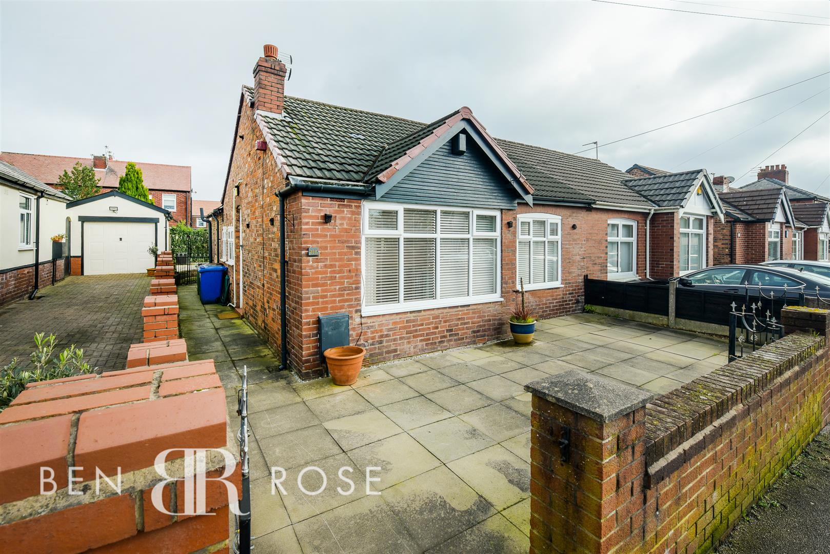 Property in Springfield Road, Wigan, WN6 7RD