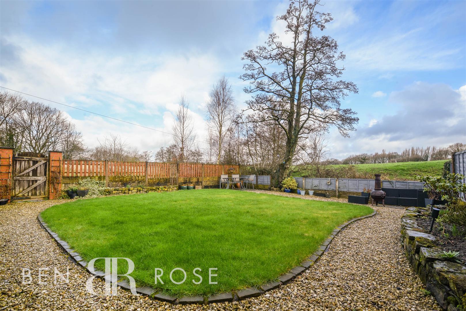 Property in Tanyard Close, Coppull, Chorley, Lancashire, PR7 5BT