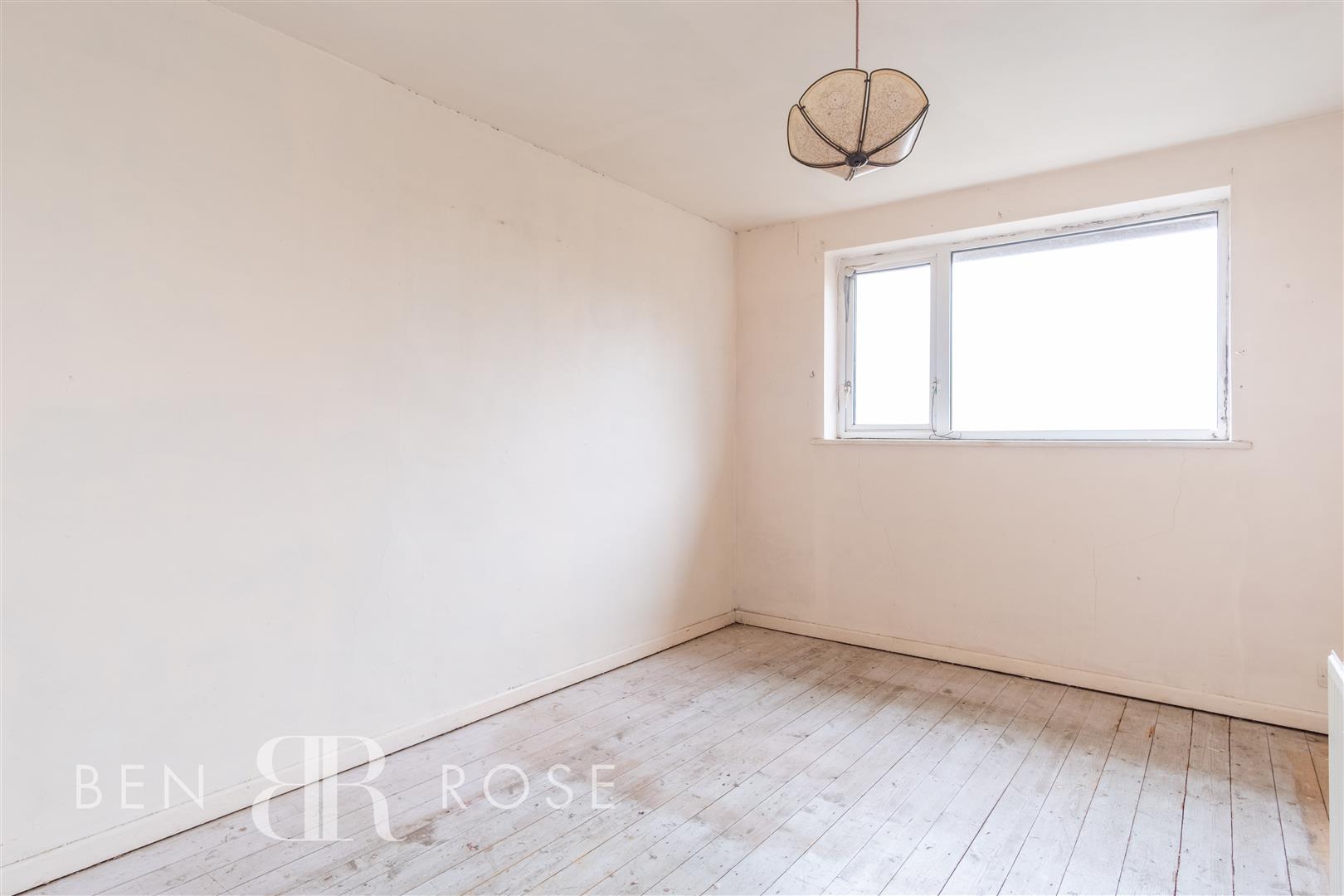 Property in Langdale Grove, WhittleLeWoods, Chorley, PR6 7NU