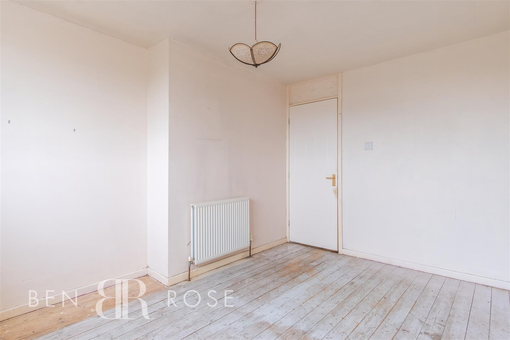 Property in Langdale Grove, WhittleLeWoods, Chorley, PR6 7NU