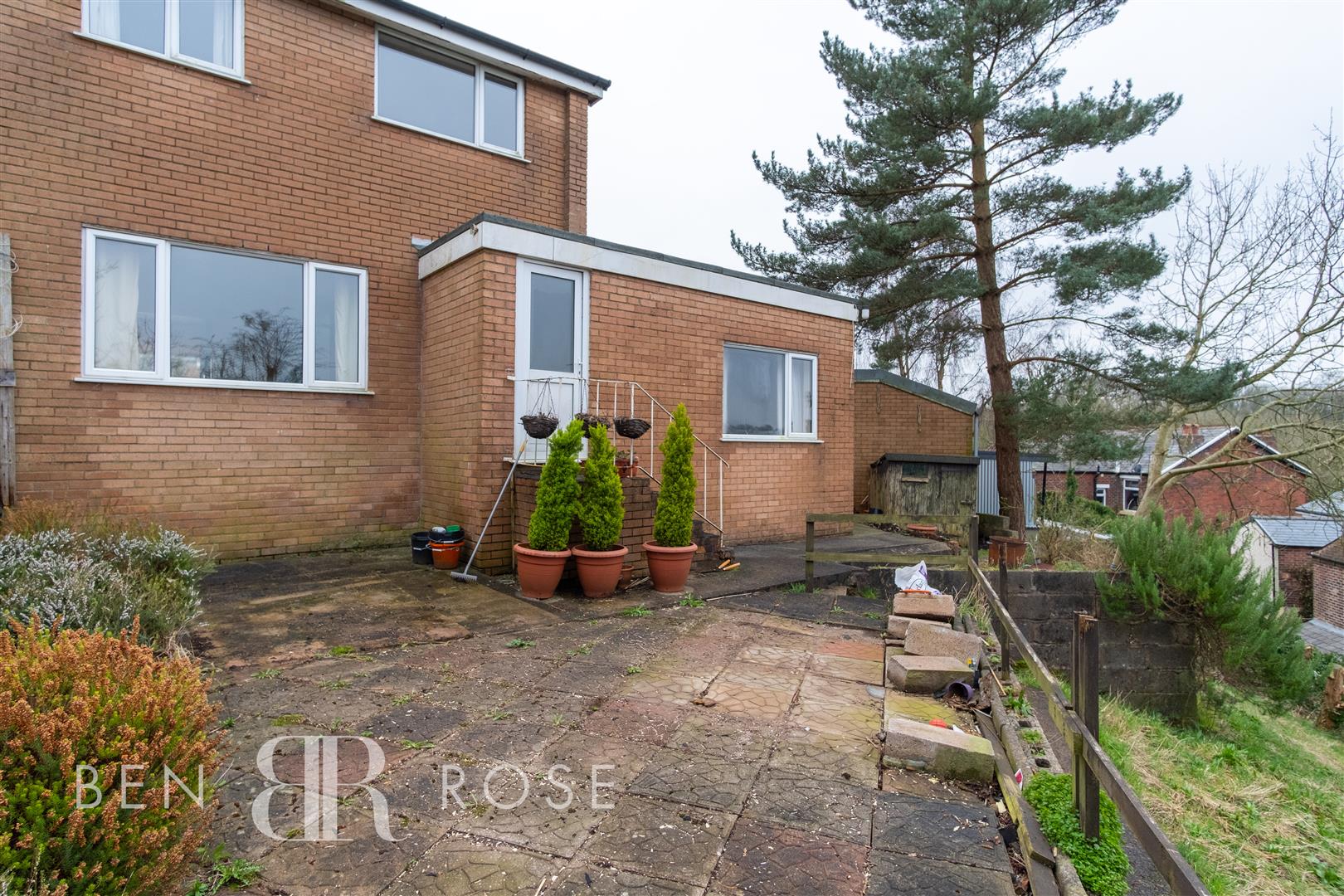 Property in Langdale Grove, WhittleLeWoods, Chorley, PR6 7NU