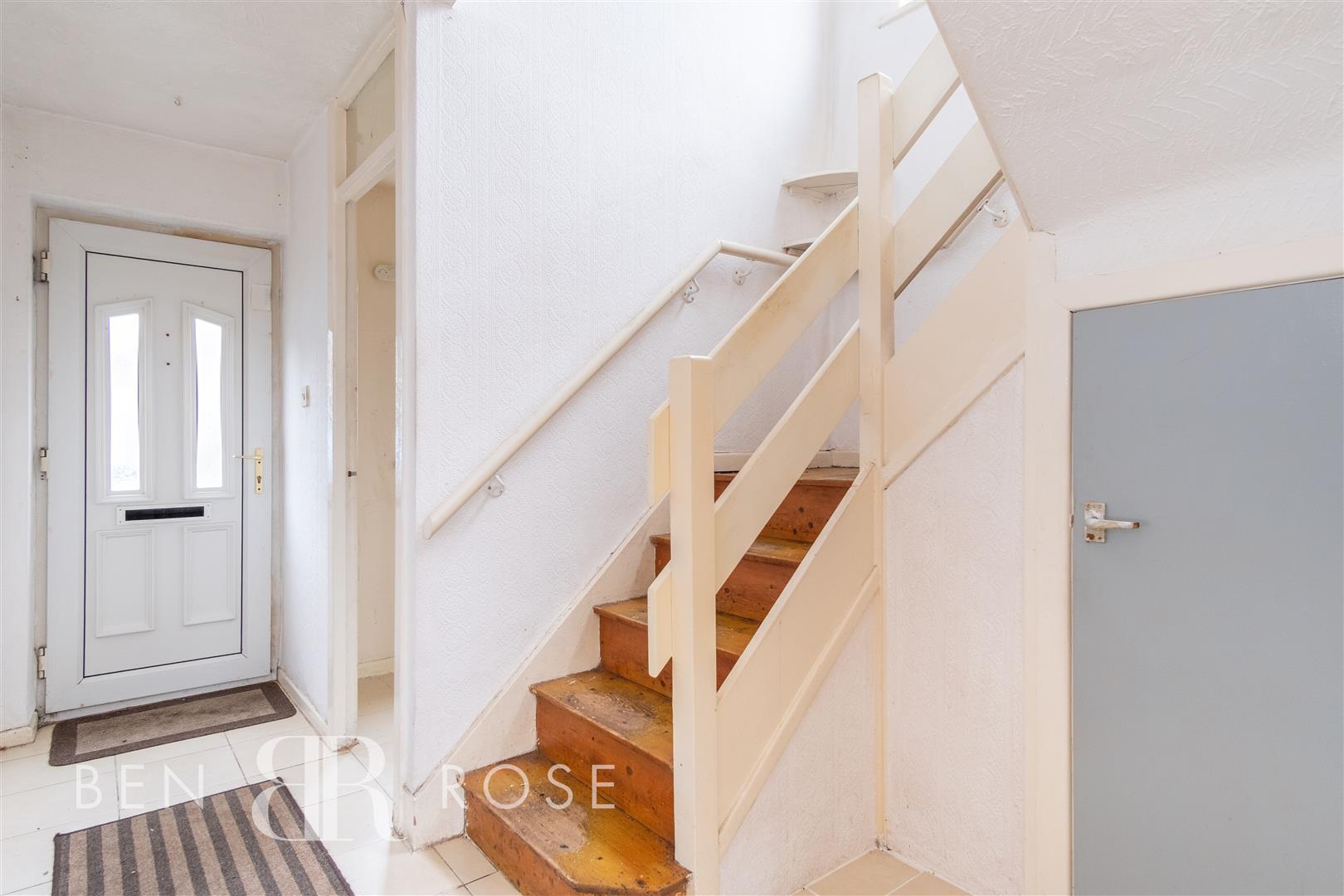 Property in Langdale Grove, WhittleLeWoods, Chorley, PR6 7NU