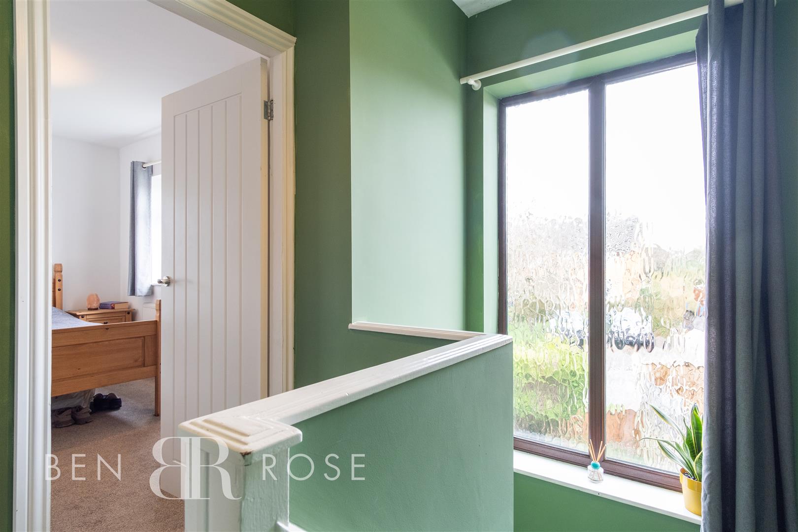 Property in Barnside, Euxton, Chorley, Lancashire, PR7 6AJ