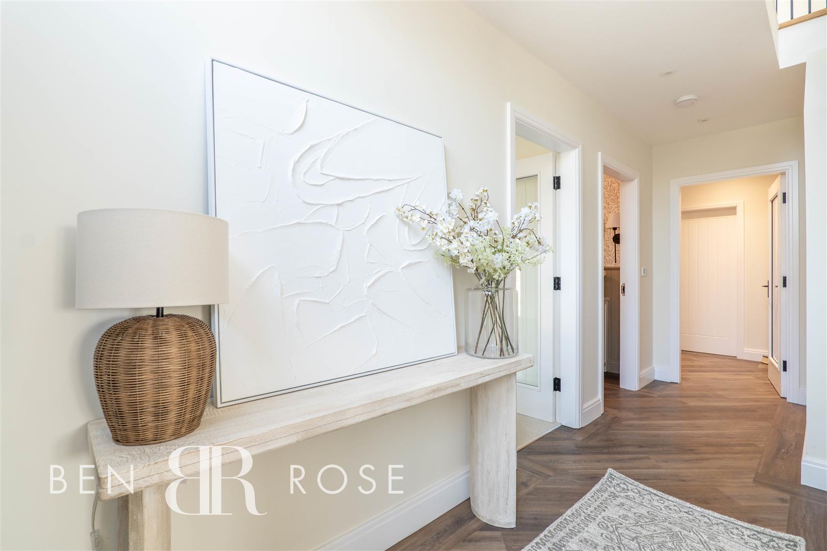 Property in Eaves Lane, Woodplumpton, Preston, PR4 0BH