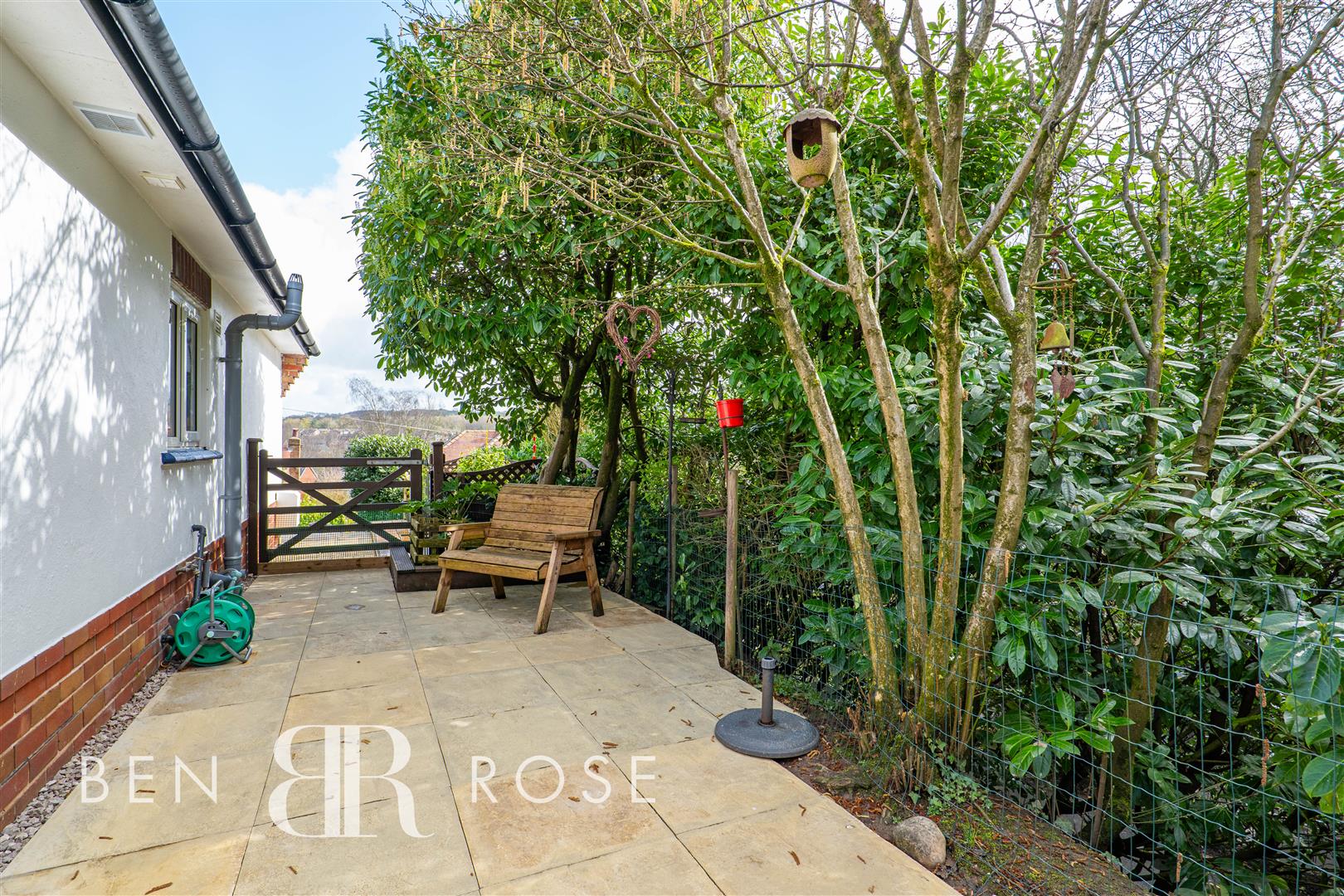 Property in Back Lane, ClaytonLeWoods, Chorley, Lancashire, PR6 7QE