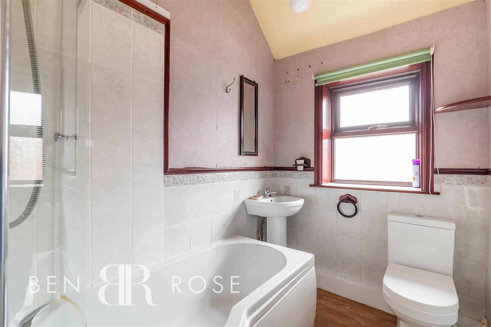 Property in Highfield Road South, Chorley, Lancashire, PR7 1RB