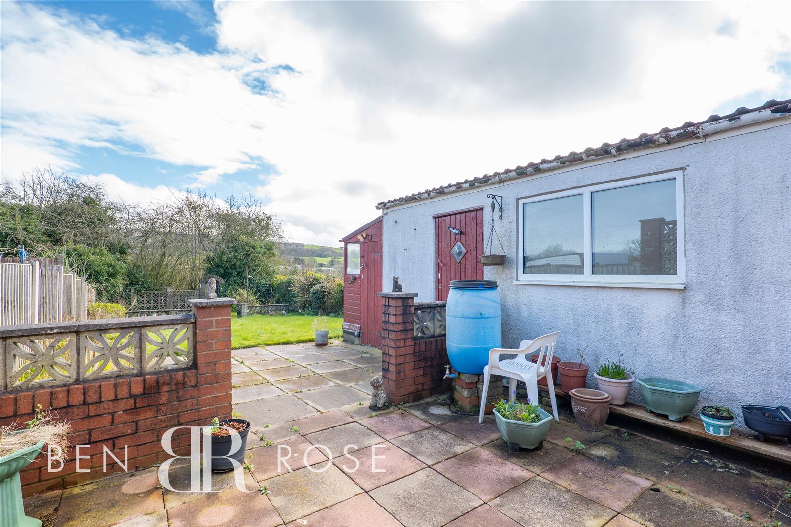 Property in Montcliffe Road, Chorley, PR6 0EW