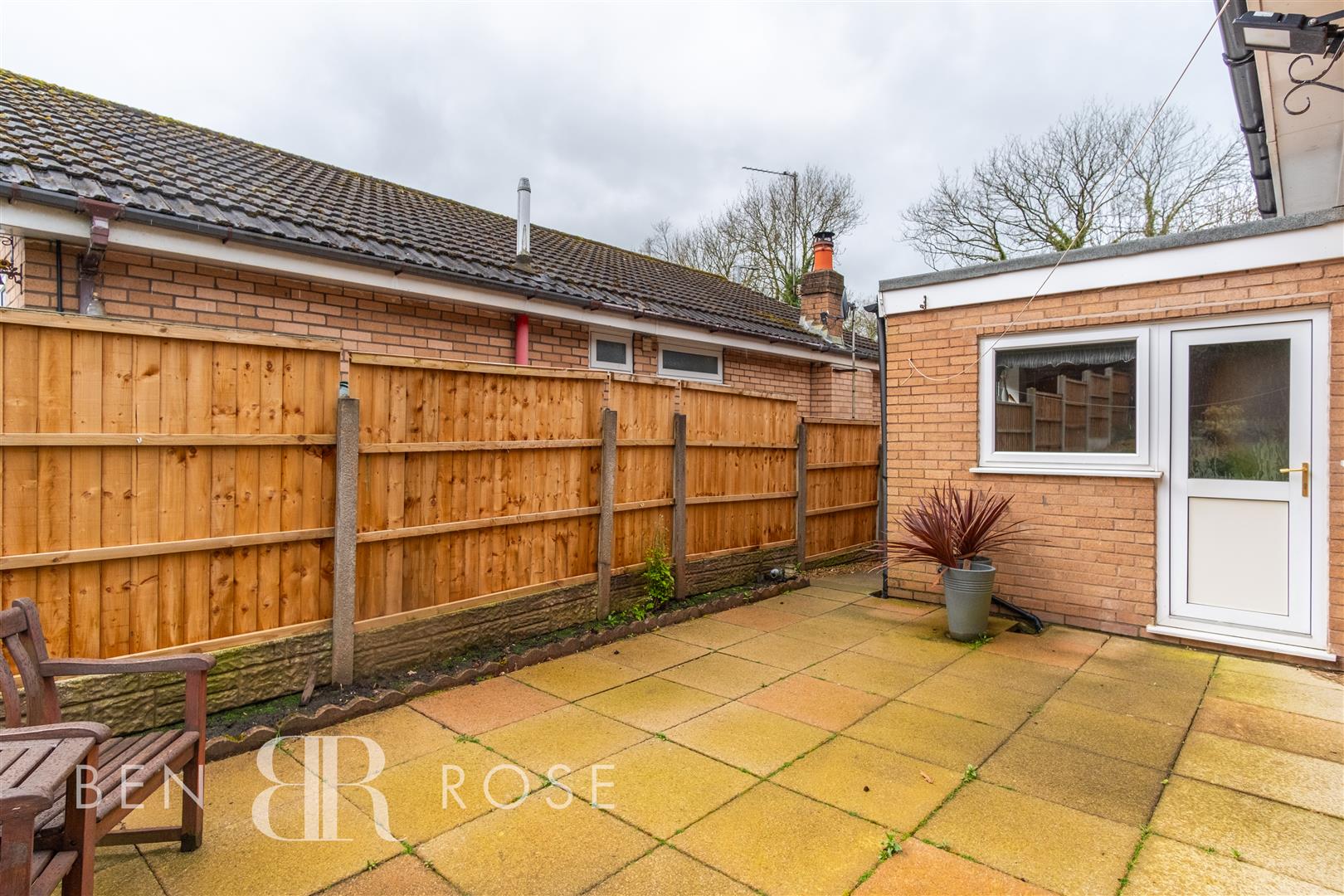 Property in Stansted Road, Chorley, PR7 2QY