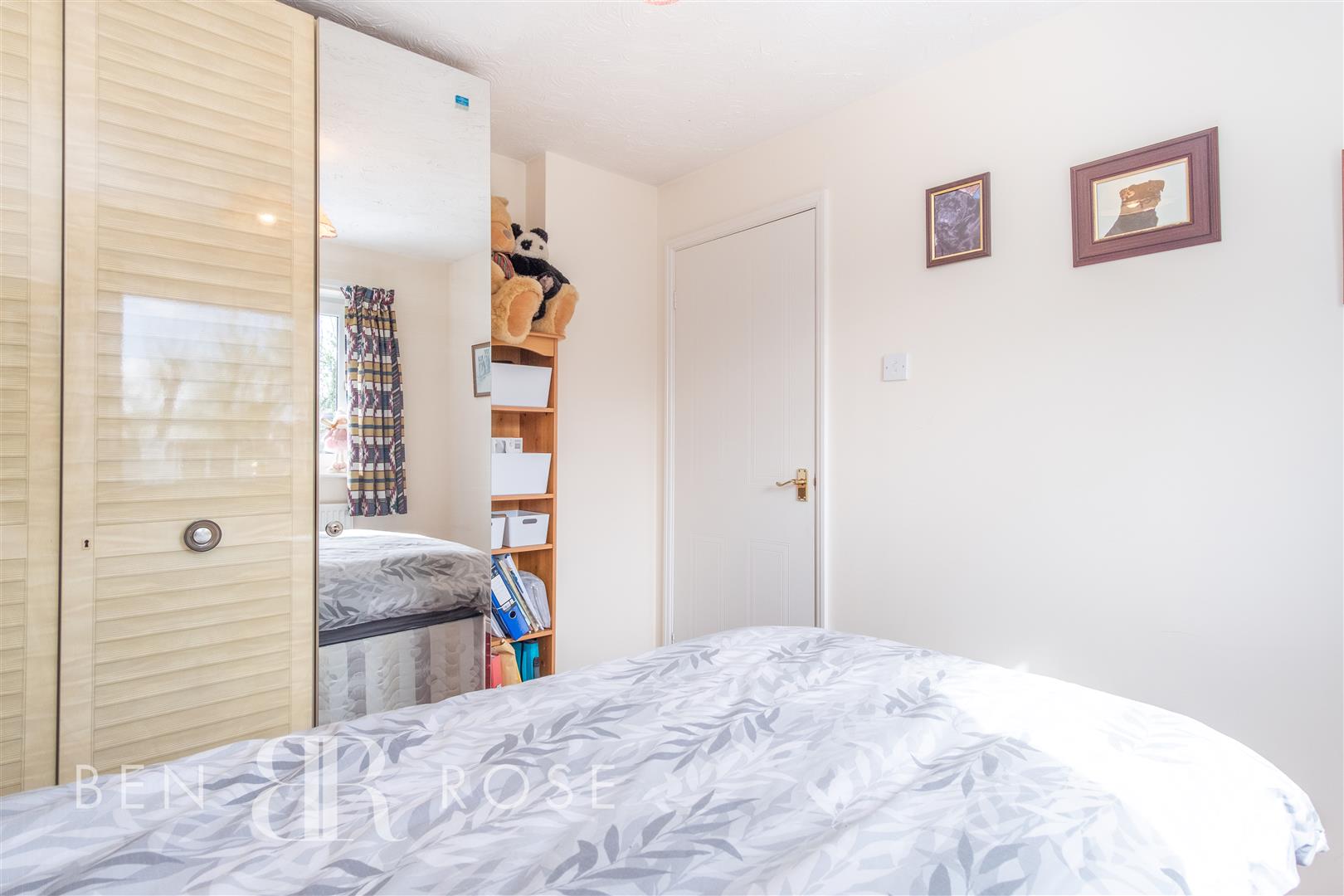 Property in Mile Stone Meadow, Euxton, Chorley, Lancashire, PR7 6FD