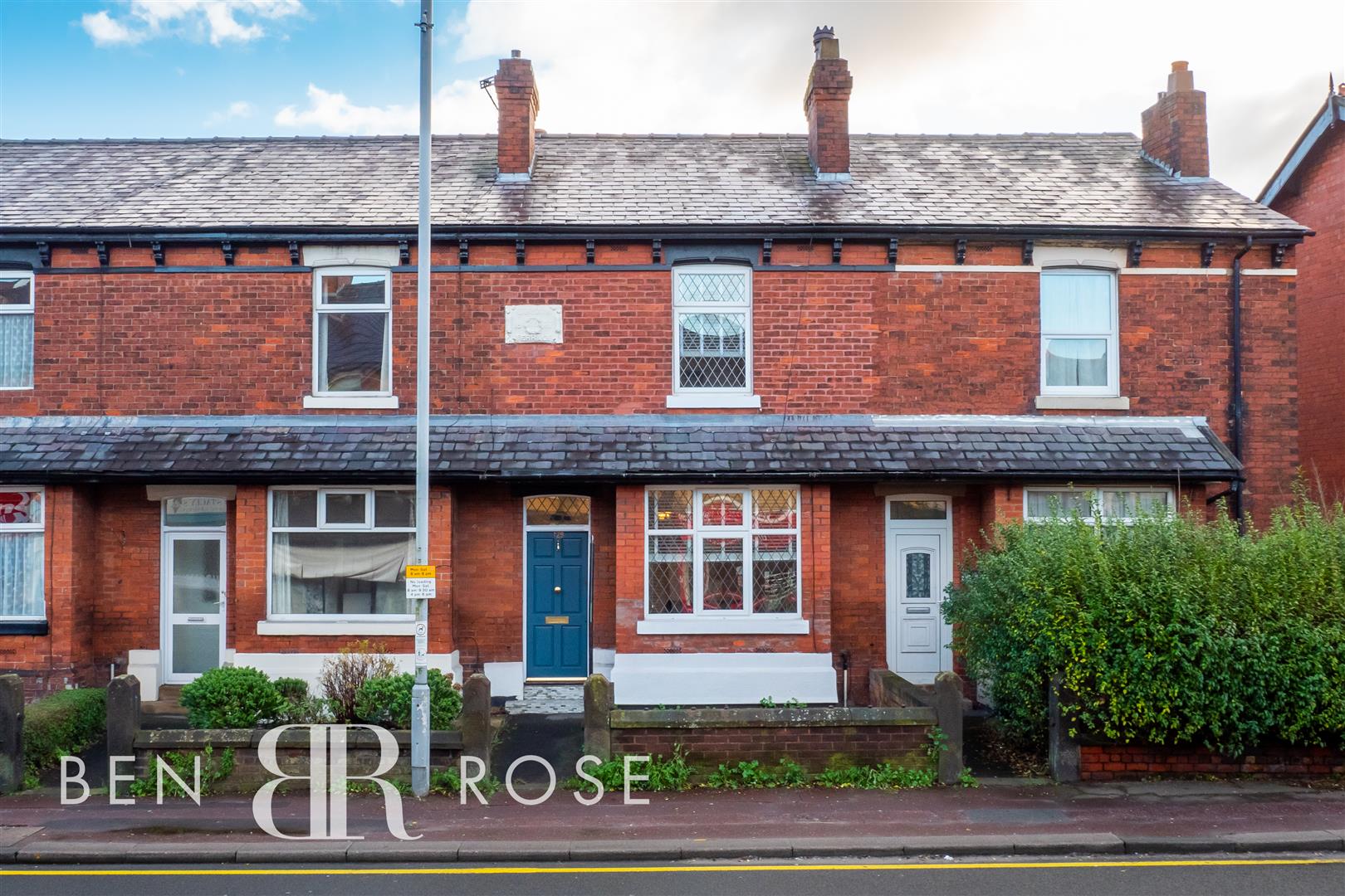 Property in Towngate, Leyland, Lancashire, PR25 2LQ