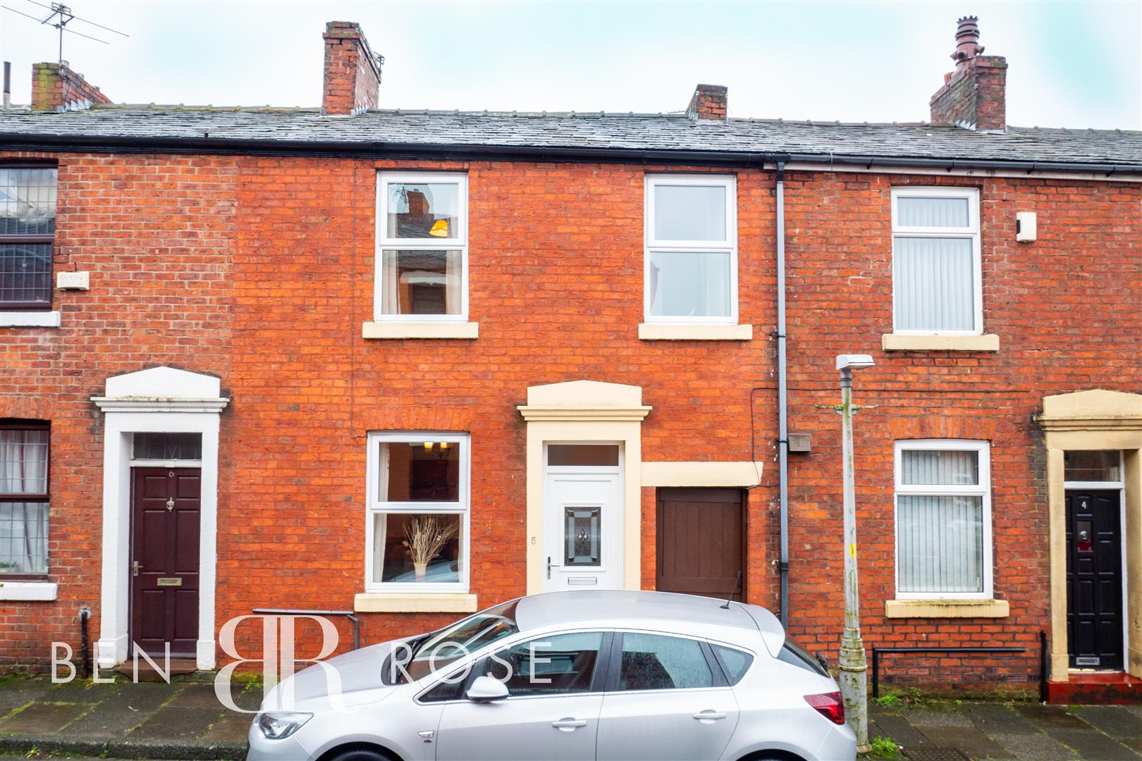 Property in Edward Street, Leyland, Lancashire, PR25 2LS