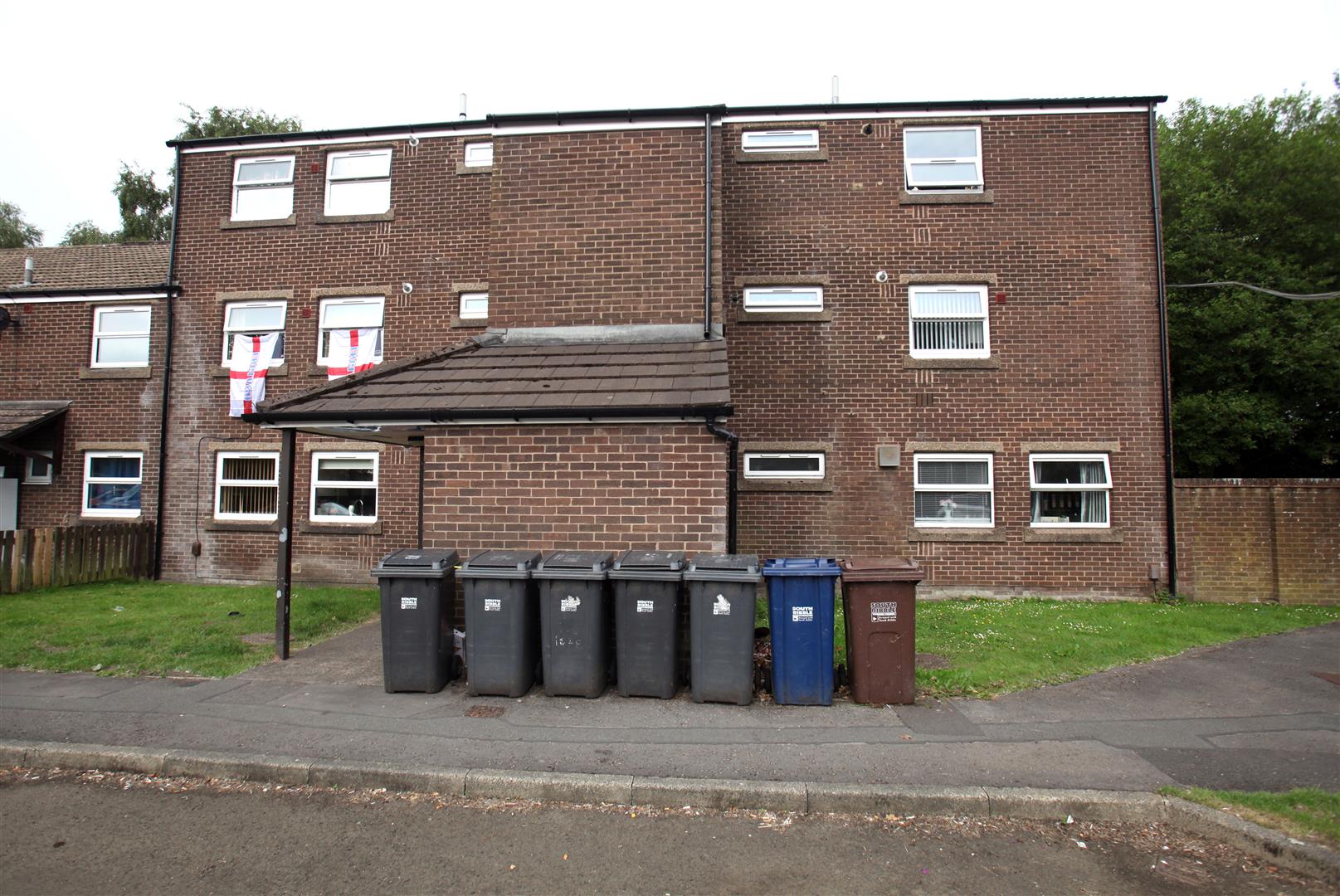 Property in Alder Close, Leyland, Lancashire, PR26 7TT