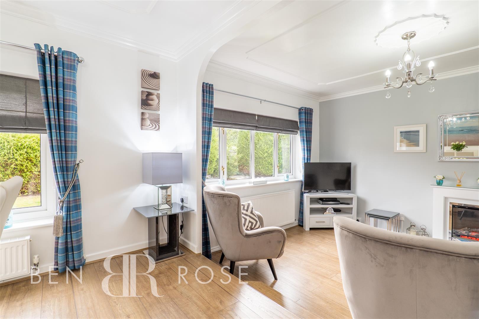 Property in Higher Meadow, Leyland, Lancashire, PR25 5RP