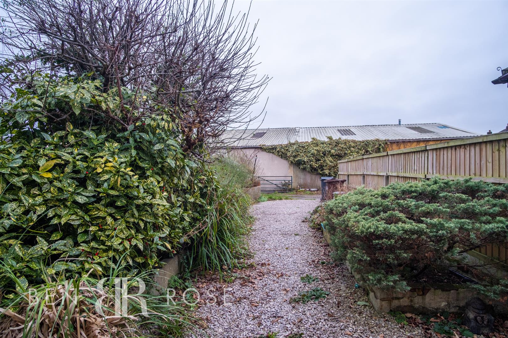 Property in Leyland Lane, Leyland, Lancashire, PR26 8HA