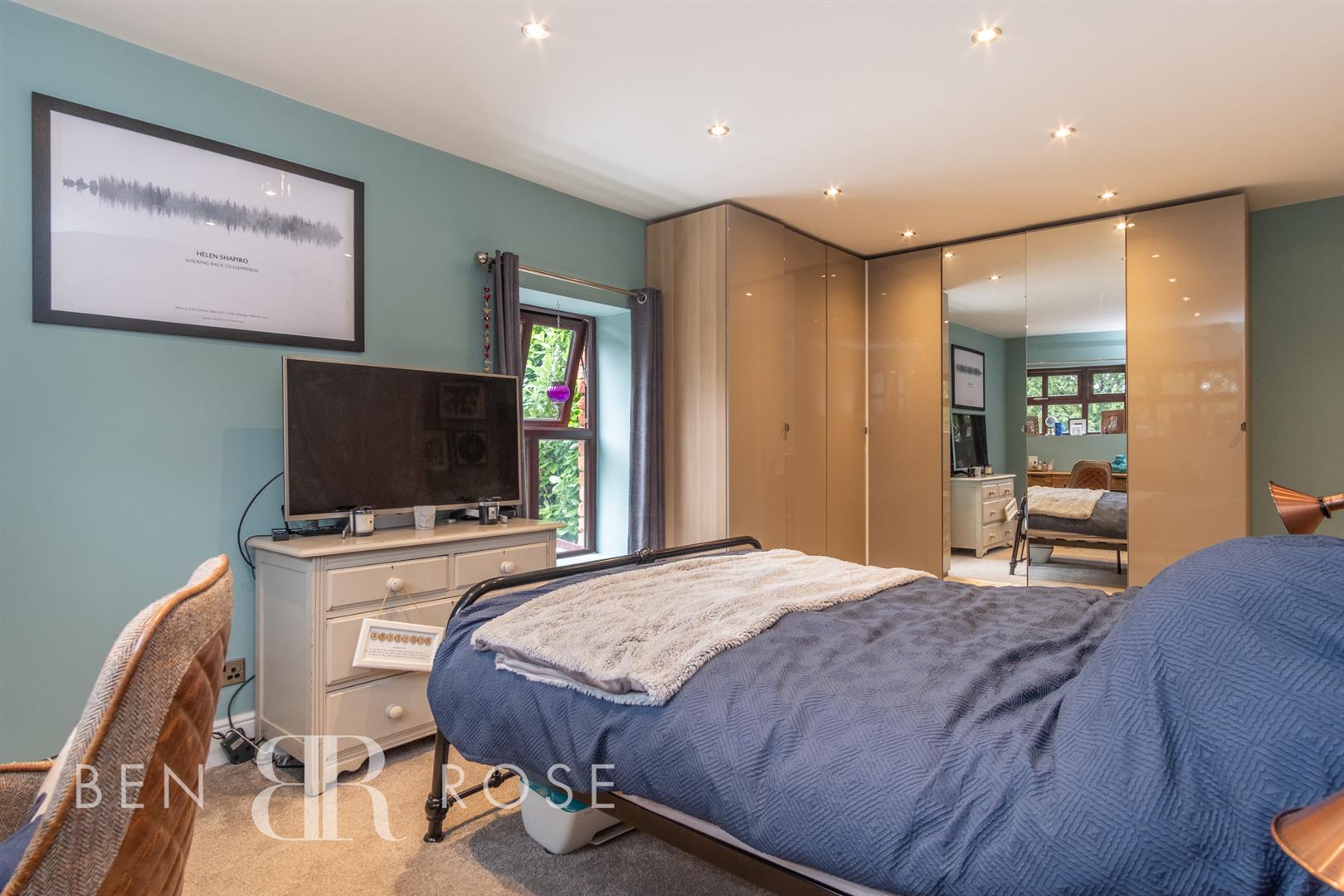 Property in Heald House Road, Leyland, PR25 4JA