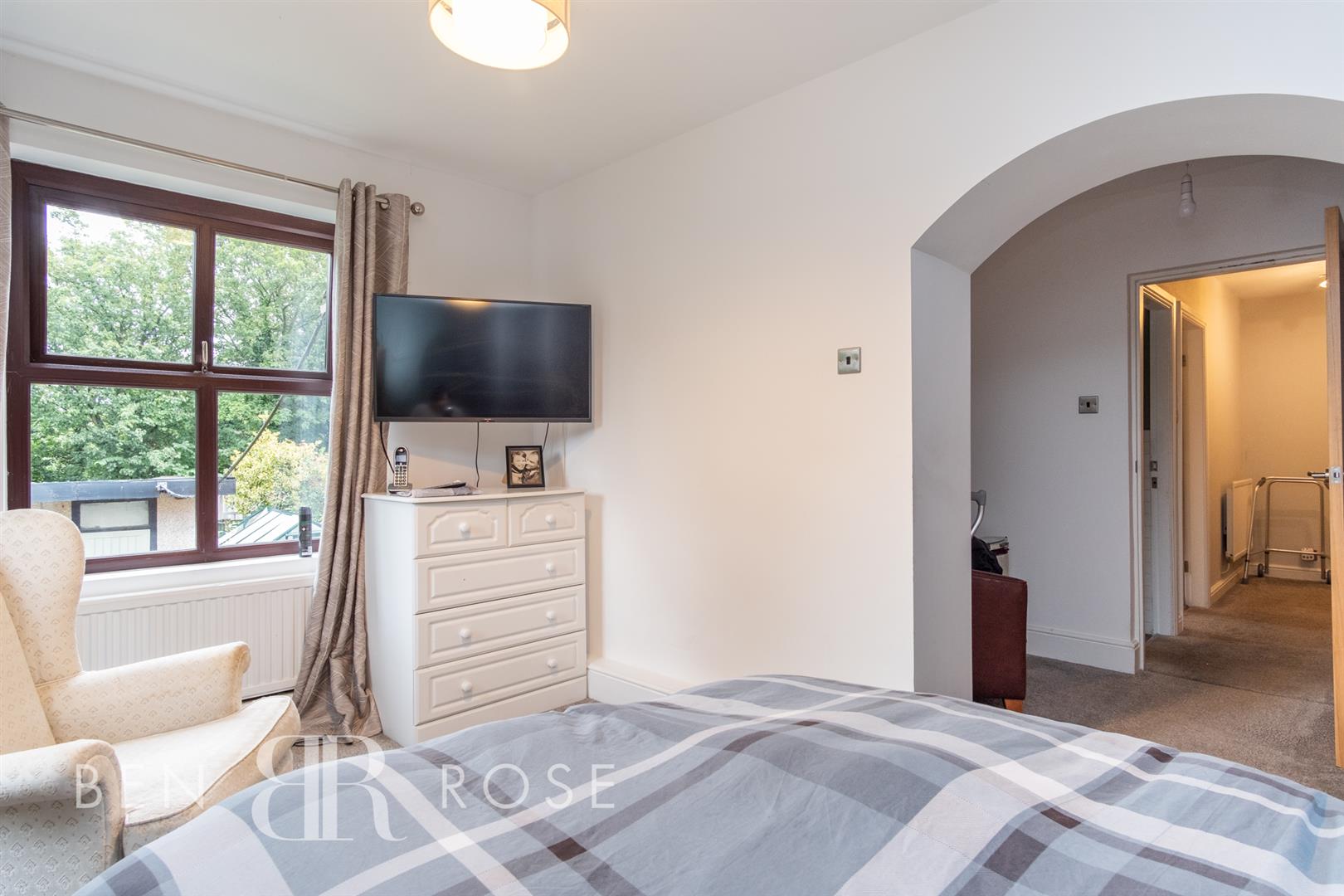 Property in Heald House Road, Leyland, PR25 4JA